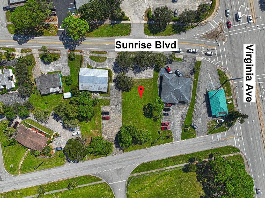 Photo of 2203 Sunrise Boulevard, Fort Pierce, FL 34950 (MLS # R11069097)