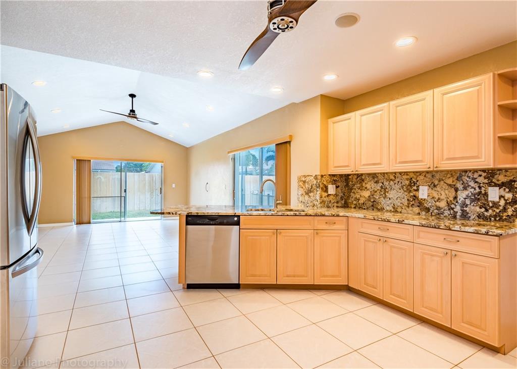 Crystal Heights 80-48 B - Residential