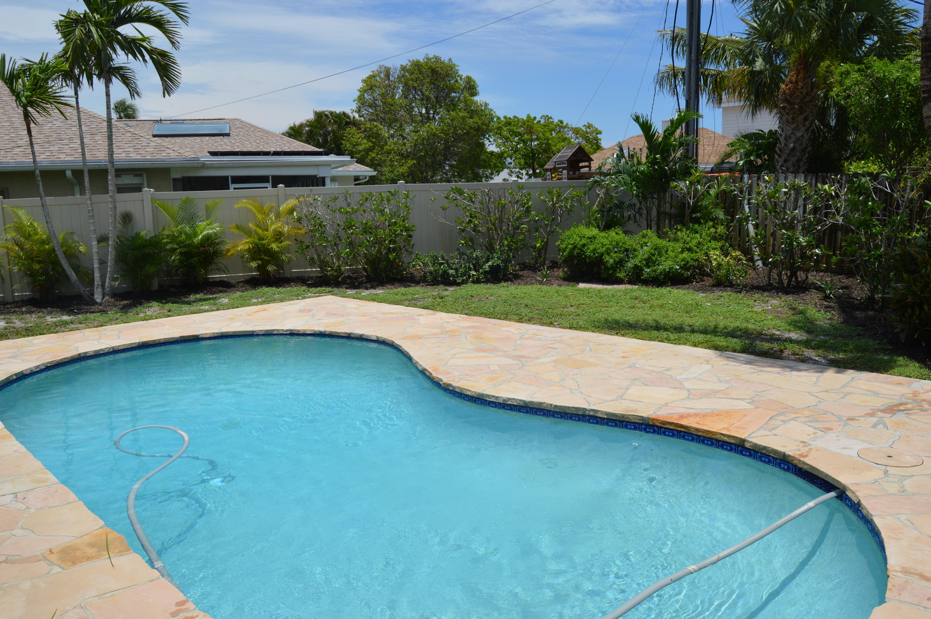 HUNT CLUB COLONY - Residential