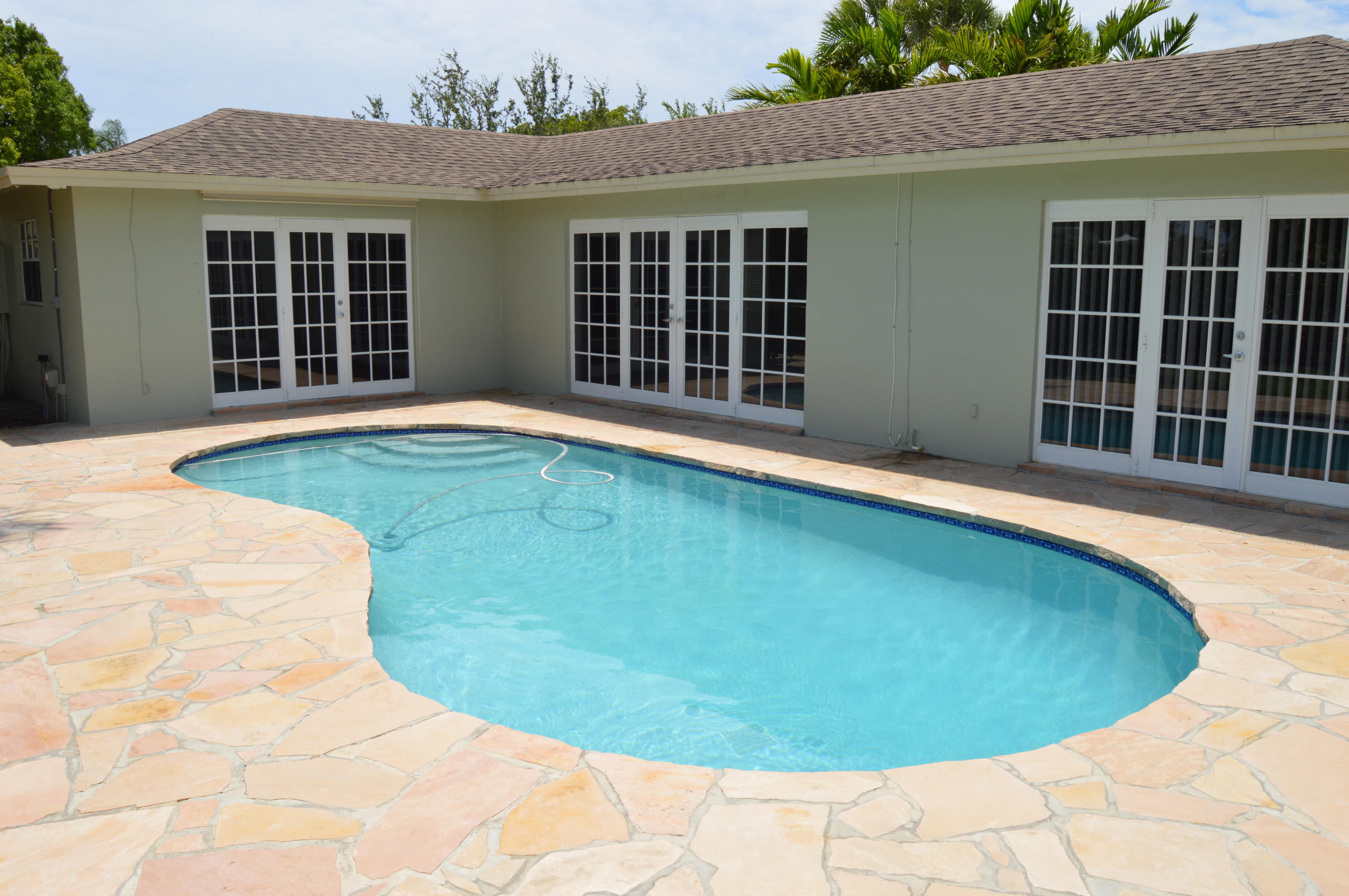 HUNT CLUB COLONY - Residential