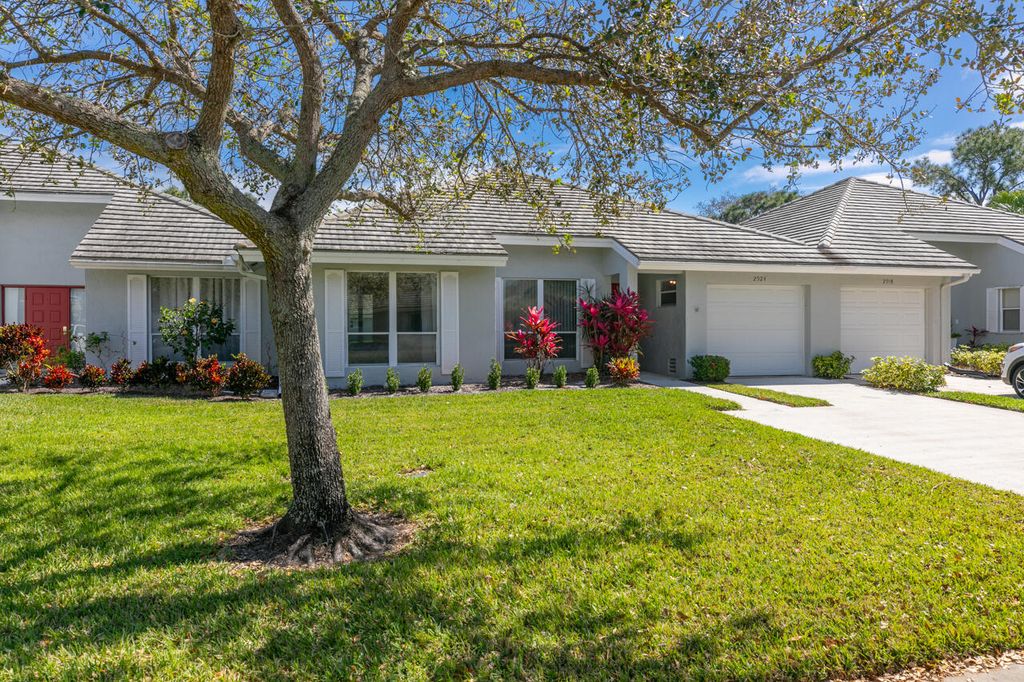 Photo of 2924 SW Westlake Circle, Palm City, FL 34990 (MLS # R10962486)