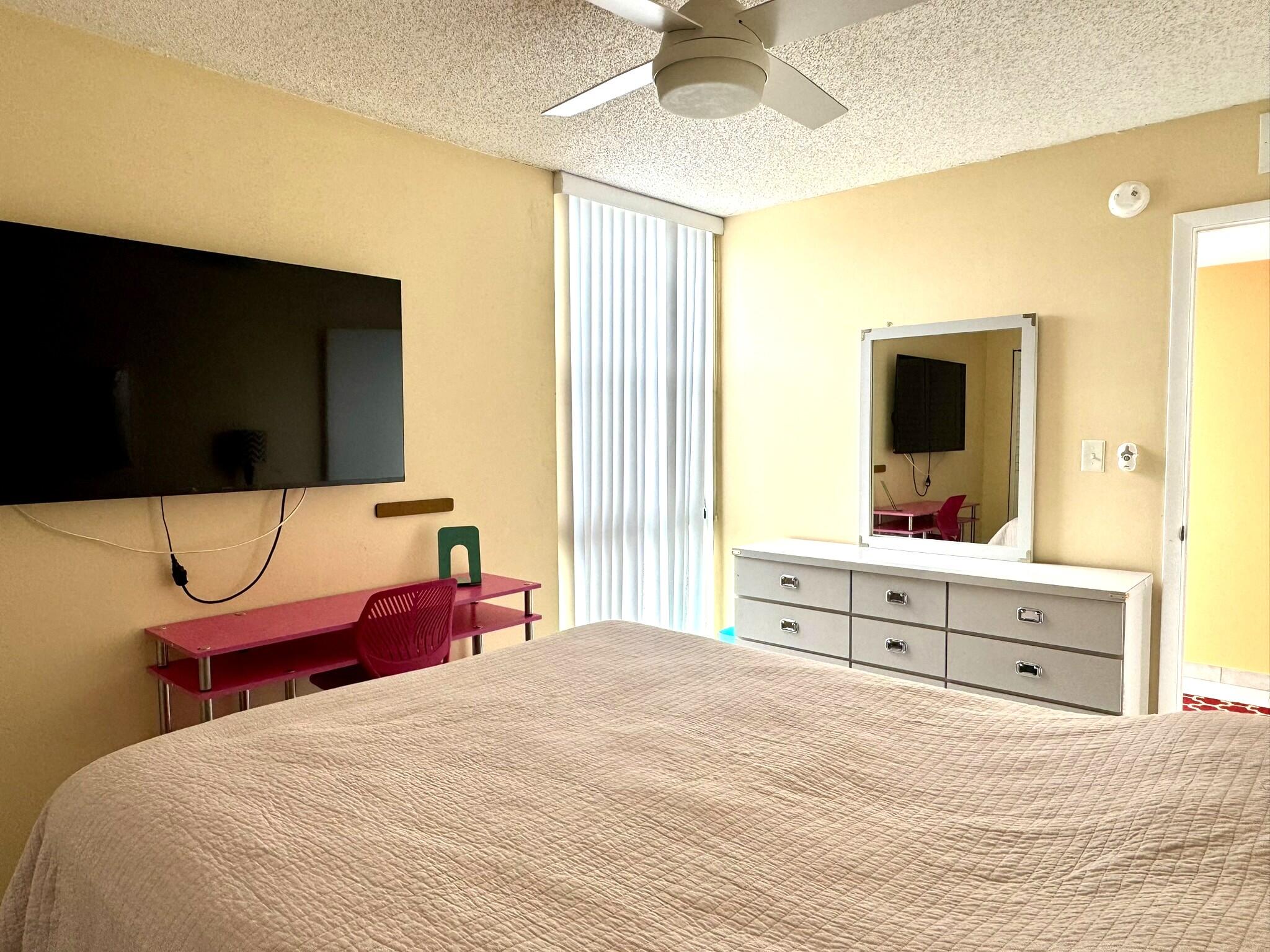 HILLSBORO LANDINGS CONDO NO TWO - Residential Lease