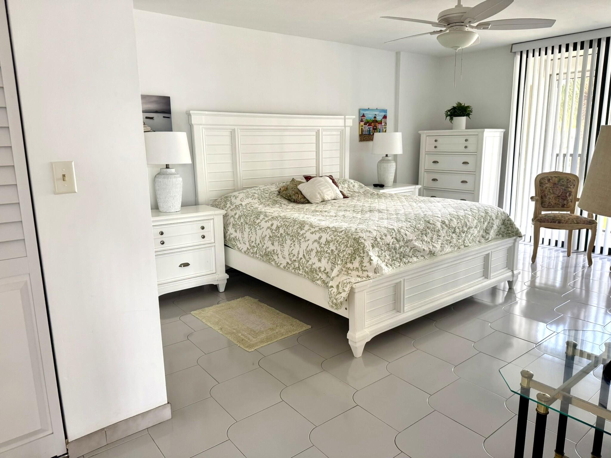 HILLSBORO LANDINGS CONDO NO TWO - Residential Lease