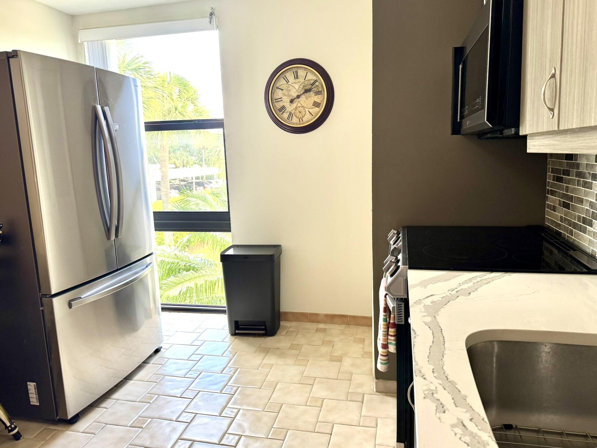 HILLSBORO LANDINGS CONDO NO TWO - Residential Lease