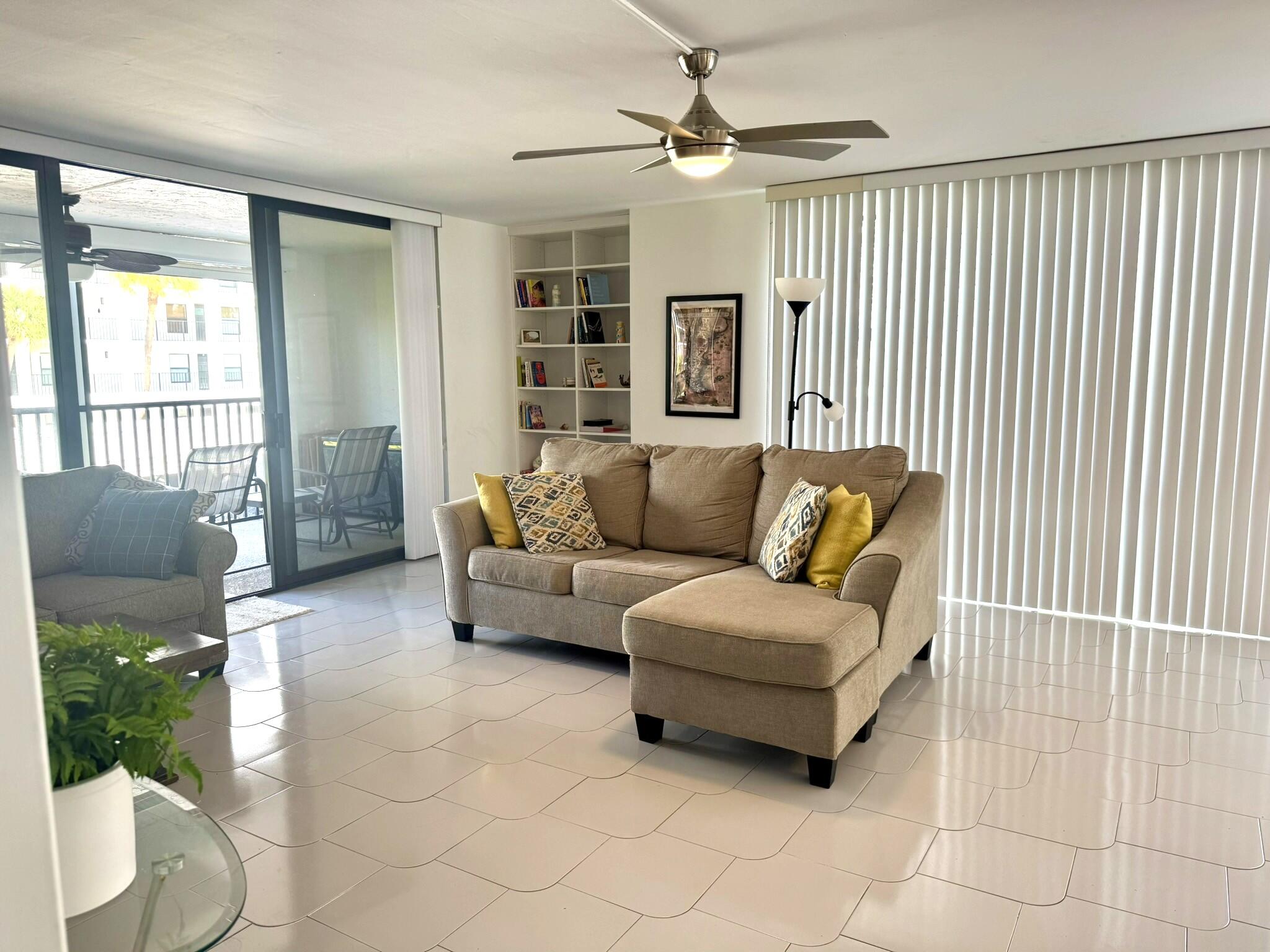 HILLSBORO LANDINGS CONDO NO TWO - Residential Lease