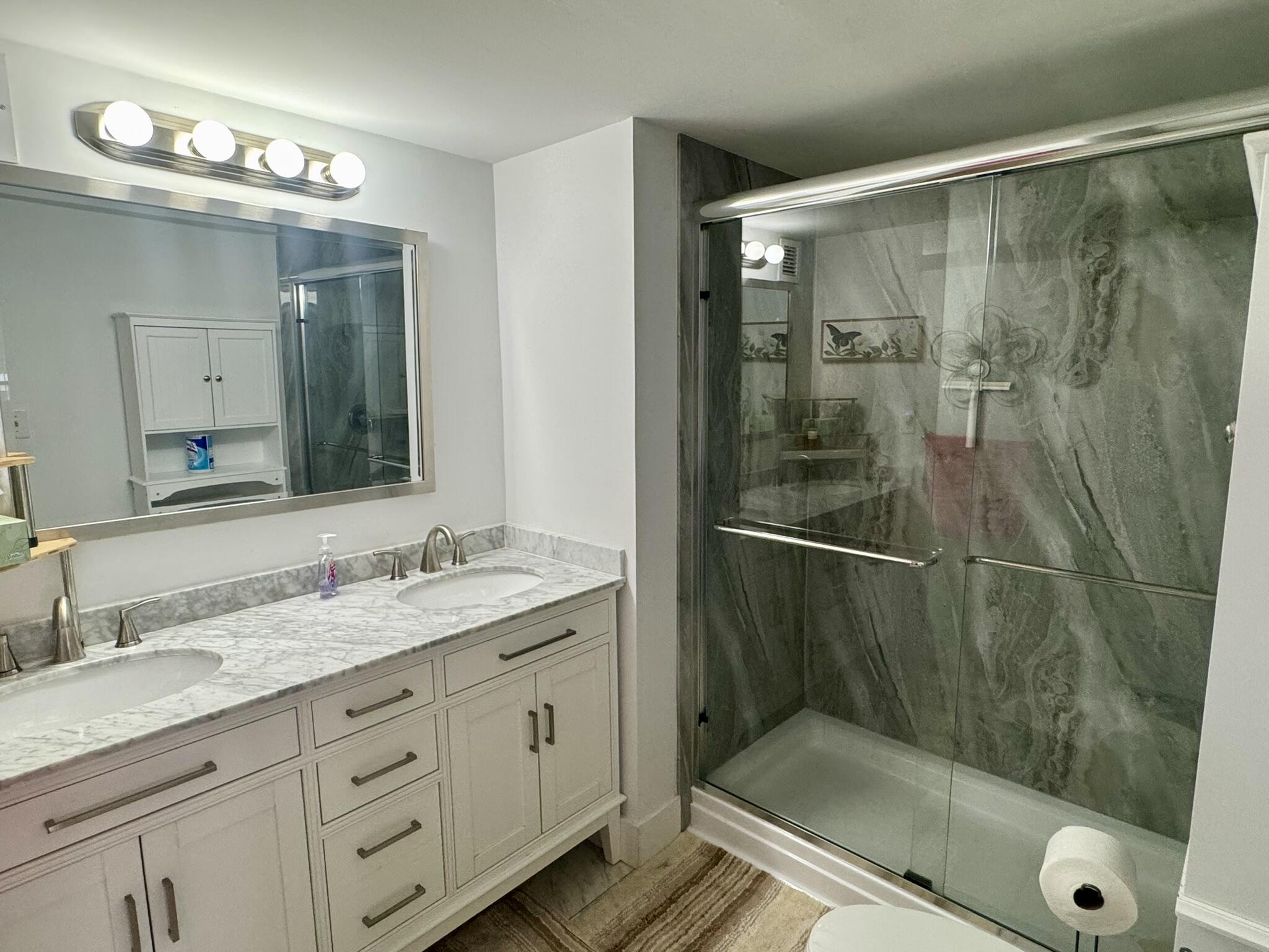 HILLSBORO LANDINGS CONDO NO TWO - Residential Lease