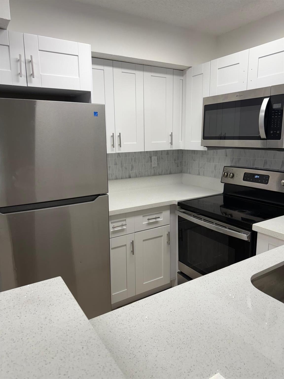 COCO PARC CONDO - Residential Lease