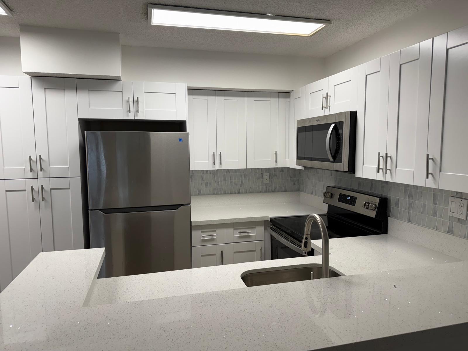 COCO PARC CONDO - Residential Lease