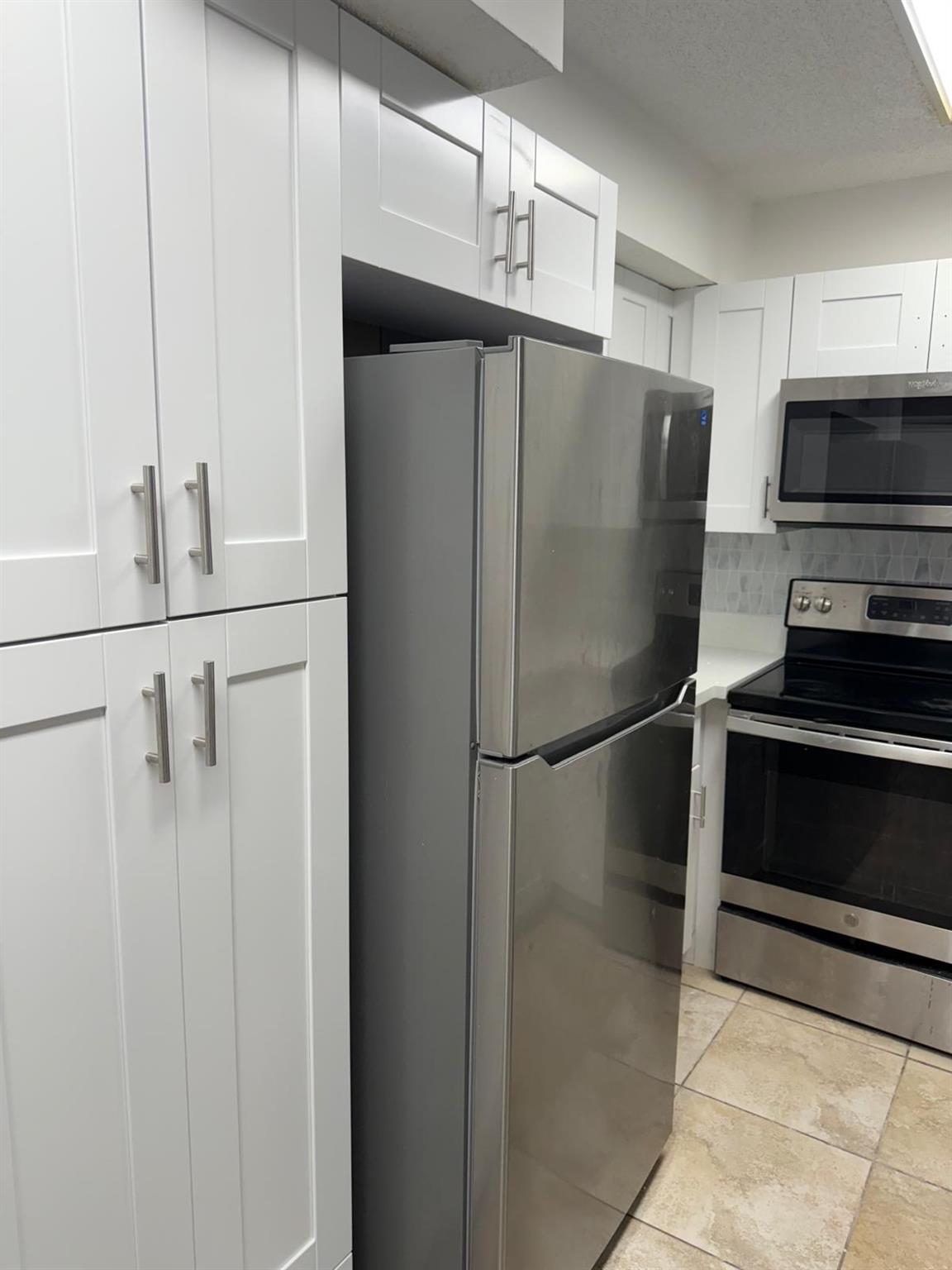 COCO PARC CONDO - Residential Lease
