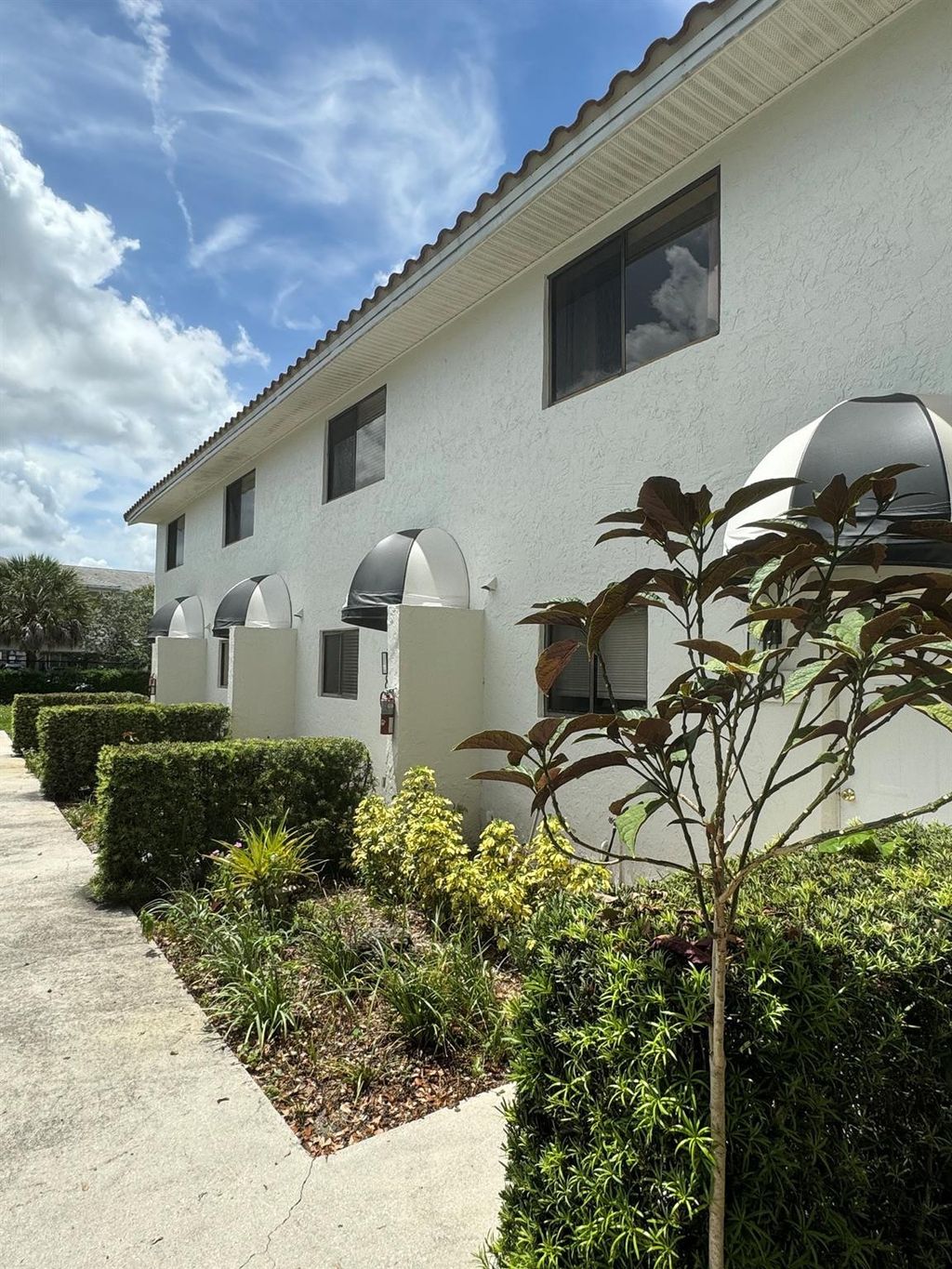 Photo of 8807 NW 35th Street, Coral Springs, FL 33065 (MLS # B26057194)