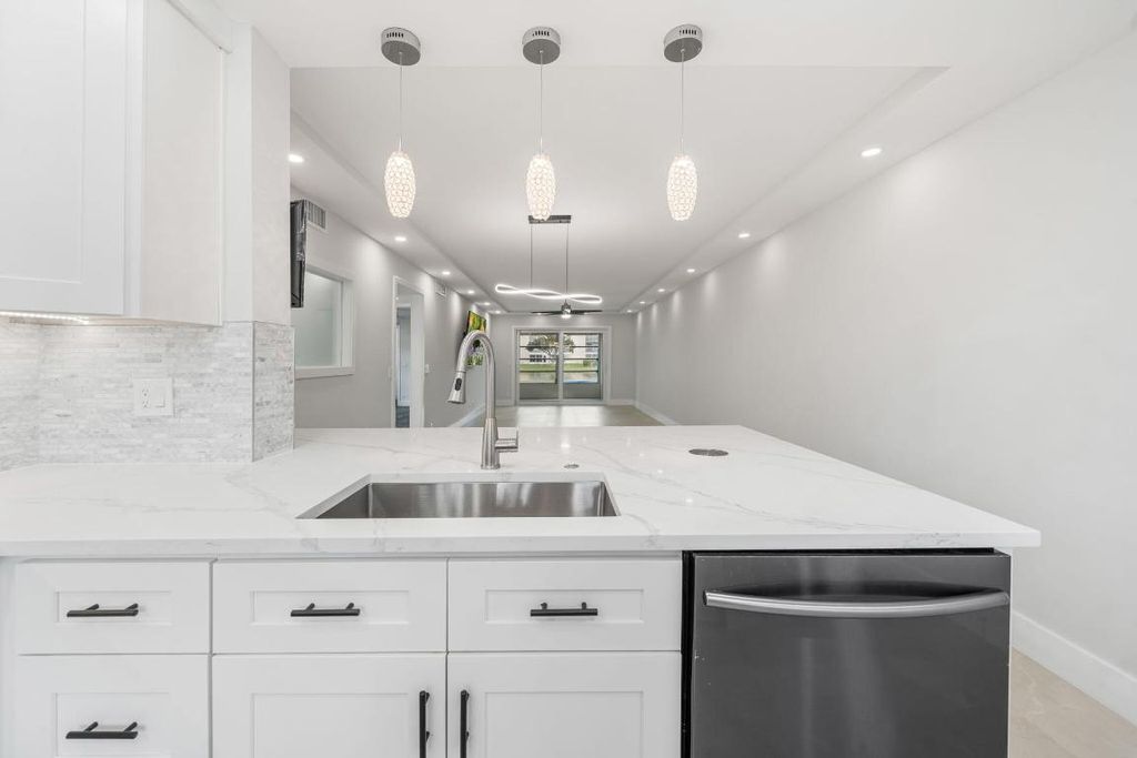 Photo of 1054 Guildford C, Boca Raton, FL 33434 (MLS # R11039782)