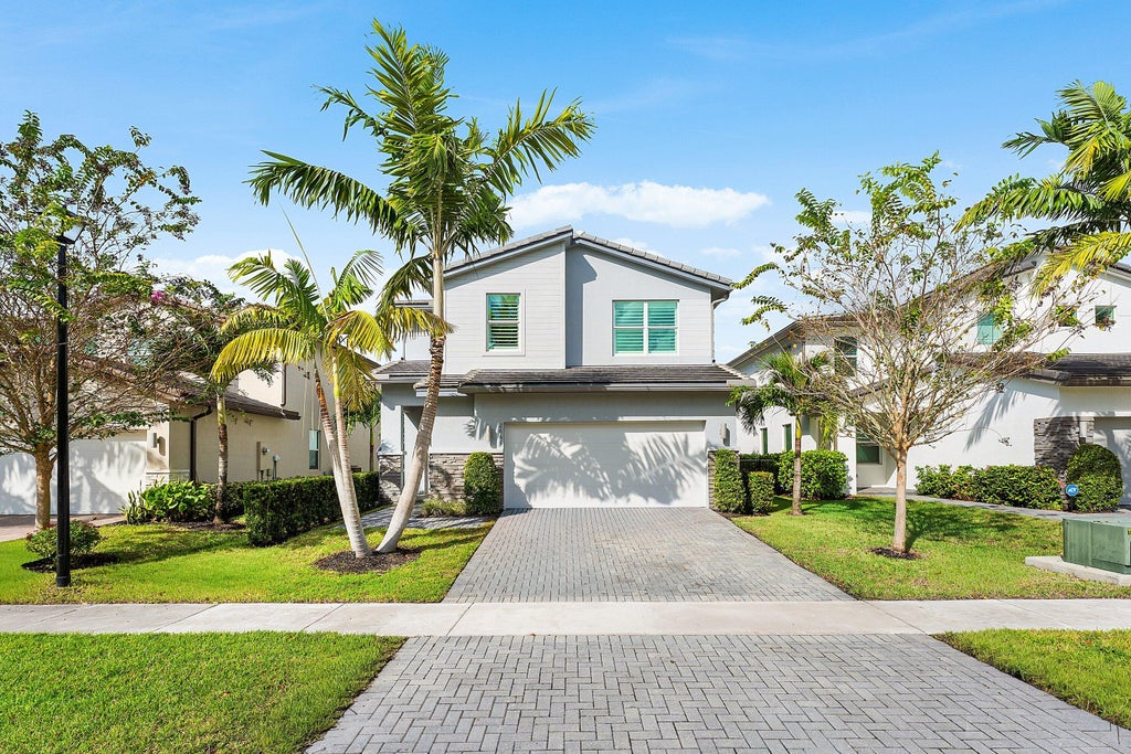 Photo of 2661 Country Lake Trail, Boynton Beach, FL 33436 (MLS # B26091067)