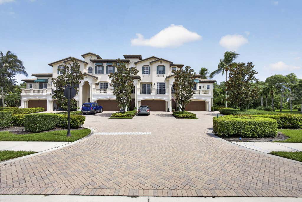 Photo of 222 Tresana Boulevard #44, Jupiter, FL 33478 (MLS # B26048069)