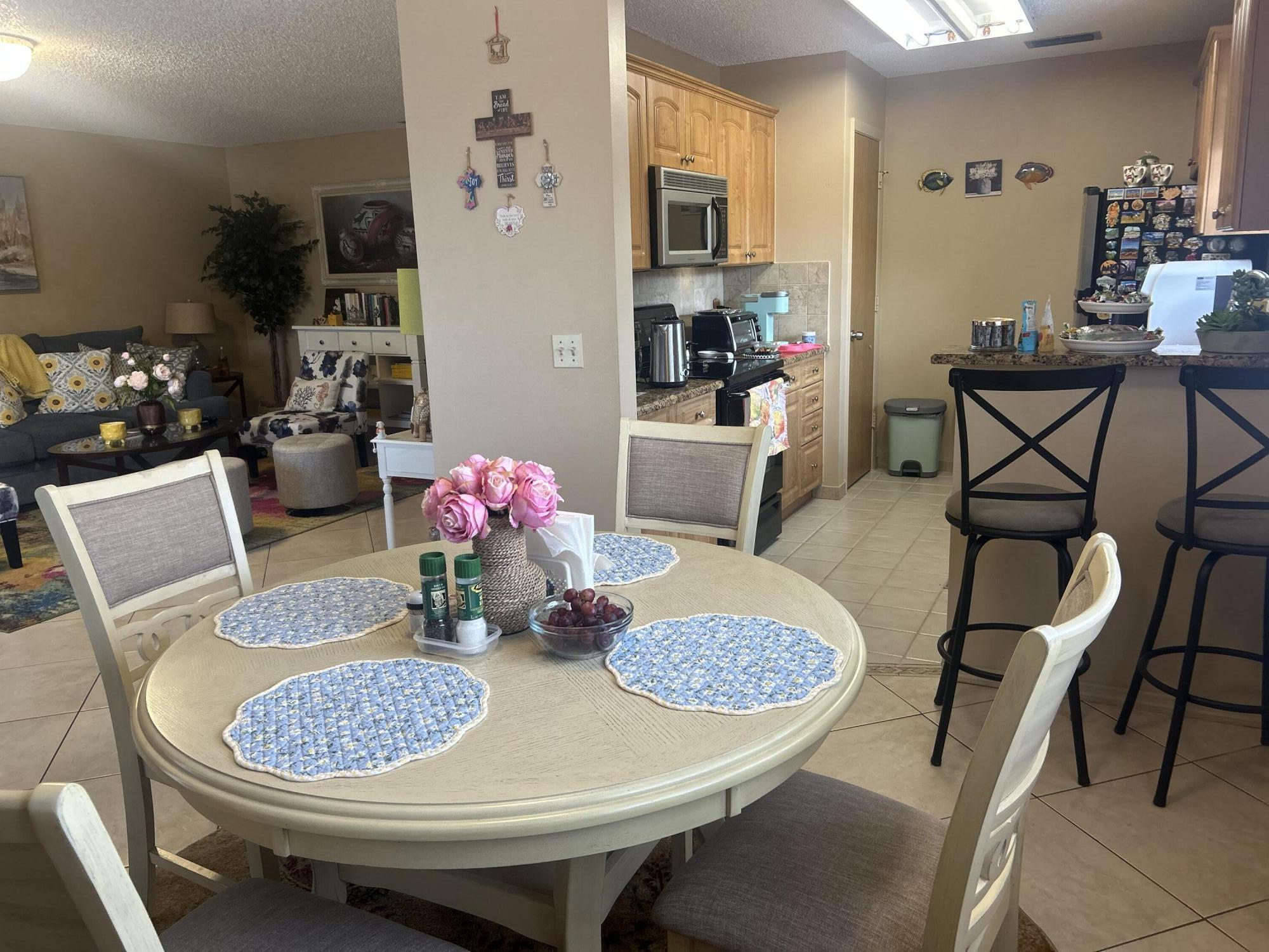 VISTA ST LUCIE - Residential