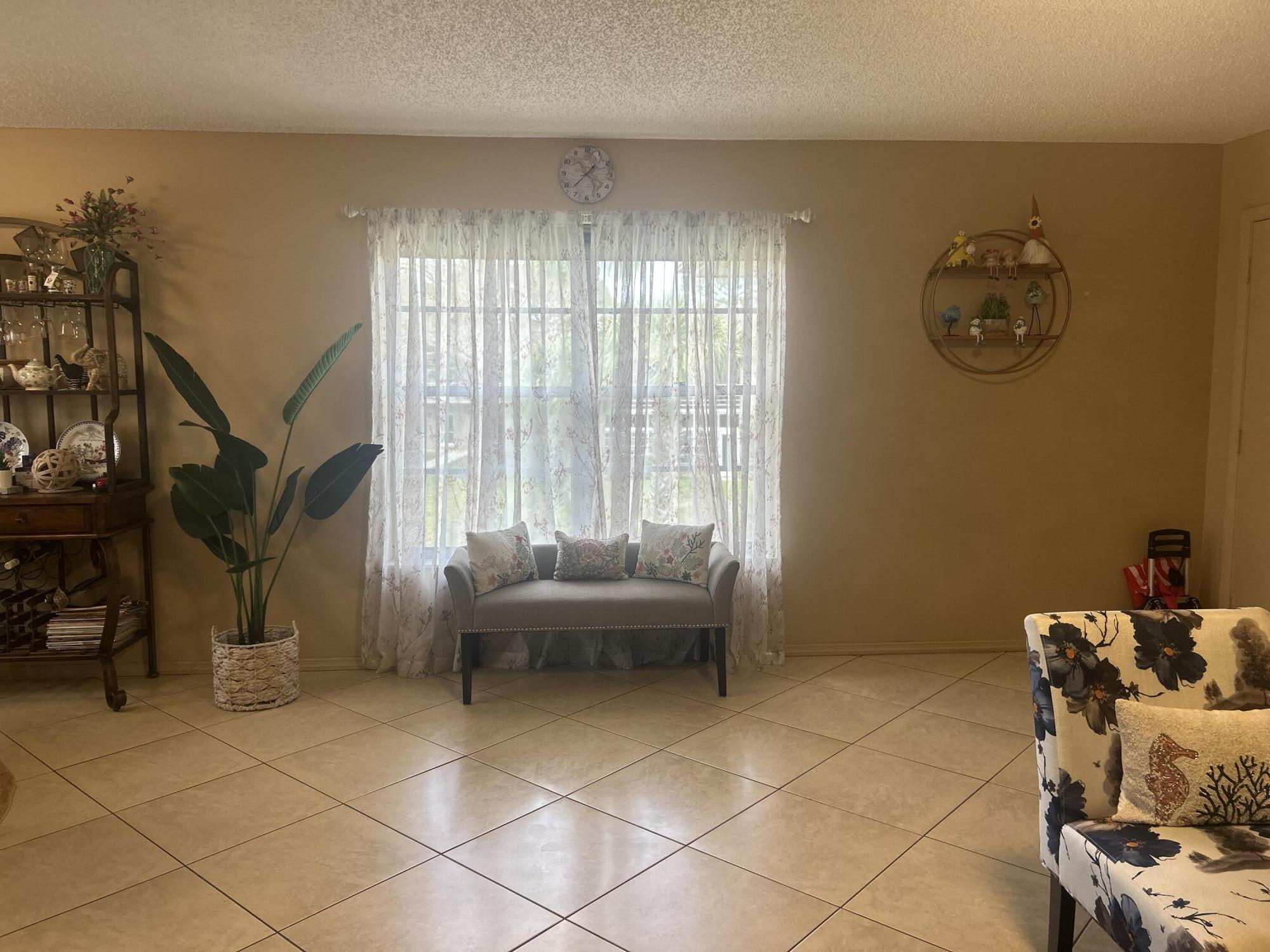 VISTA ST LUCIE - Residential
