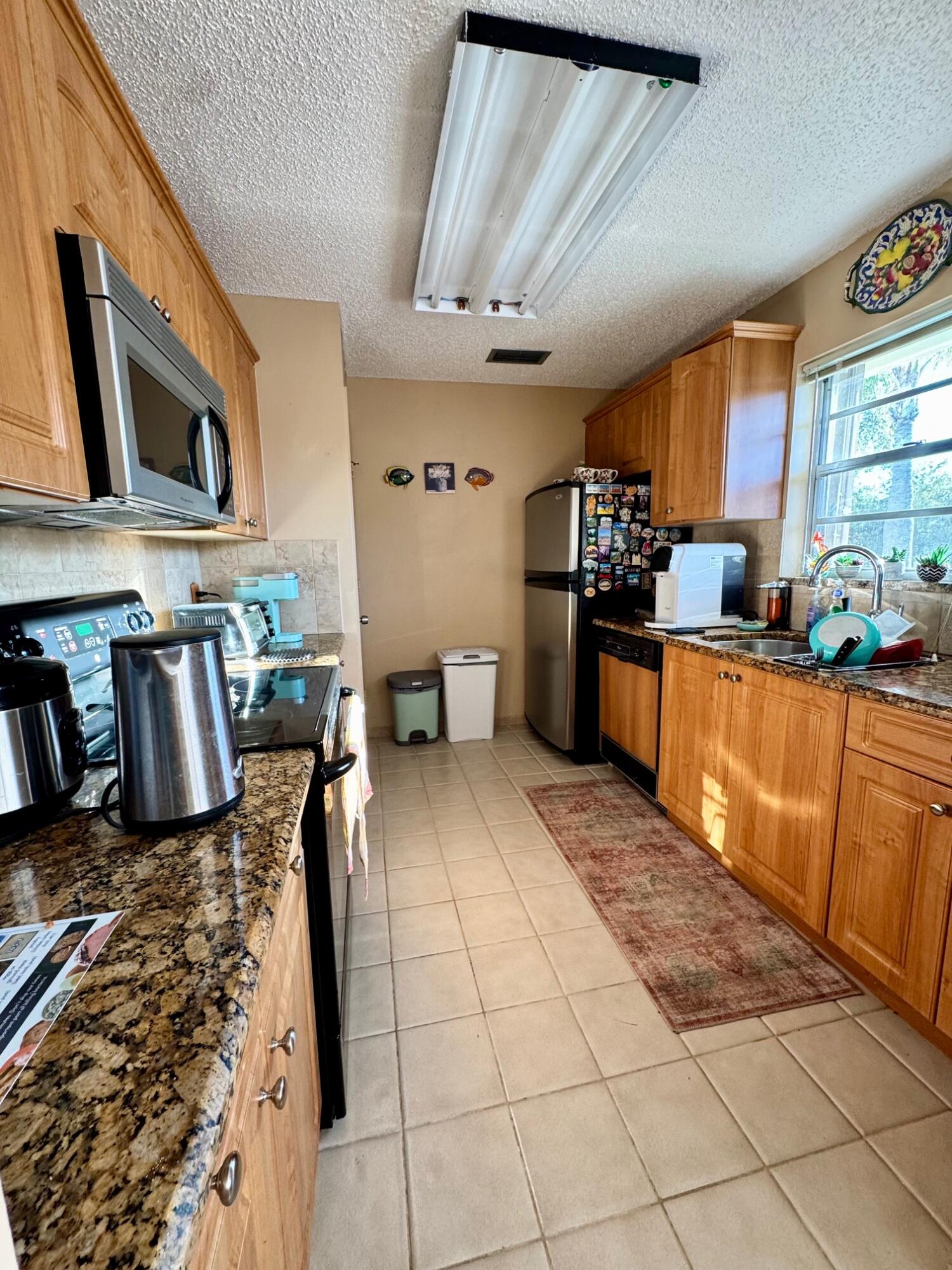 VISTA ST LUCIE - Residential