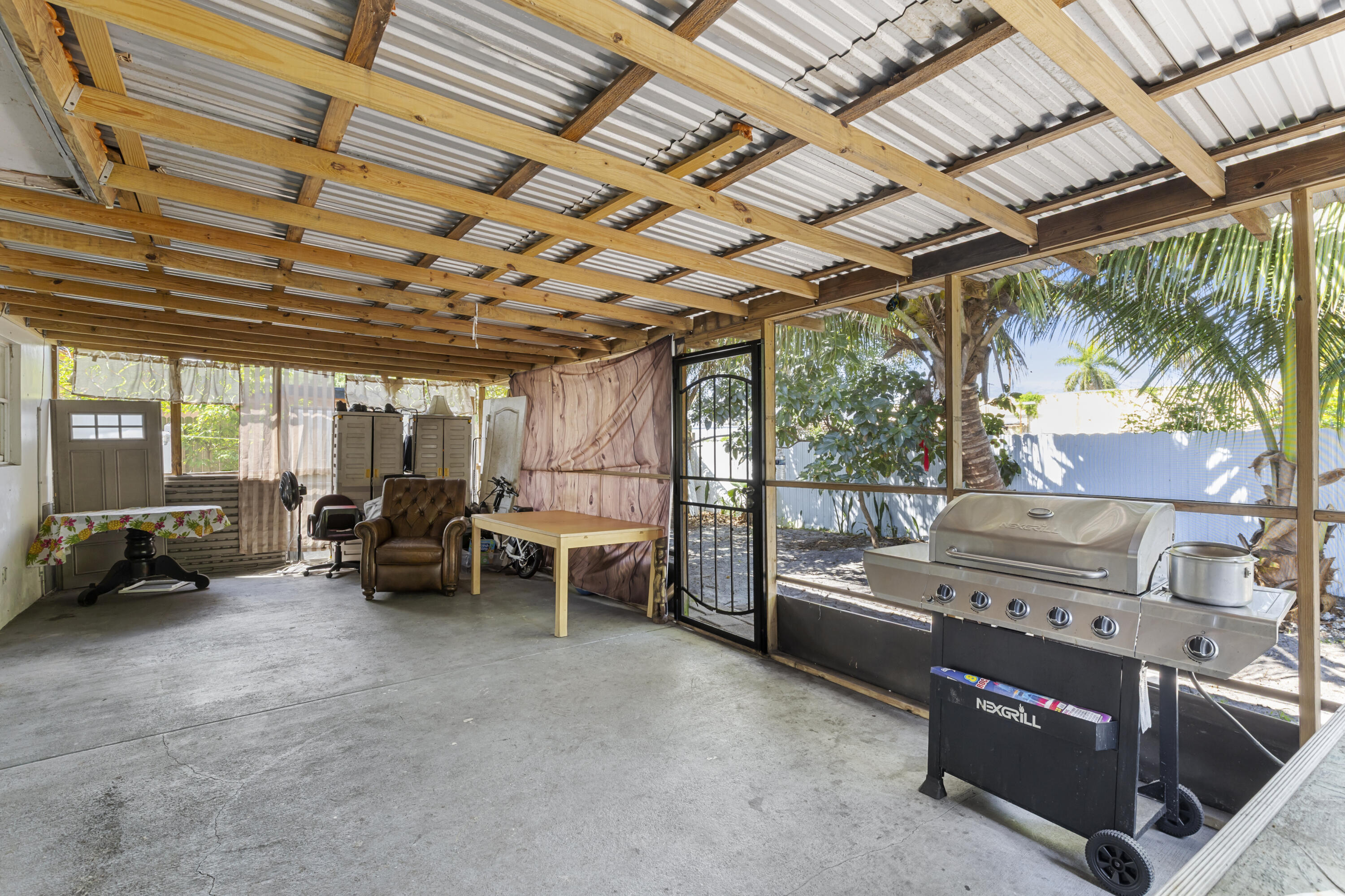 SUNRISE GOLF VILLAGE SEC 2 - Residential