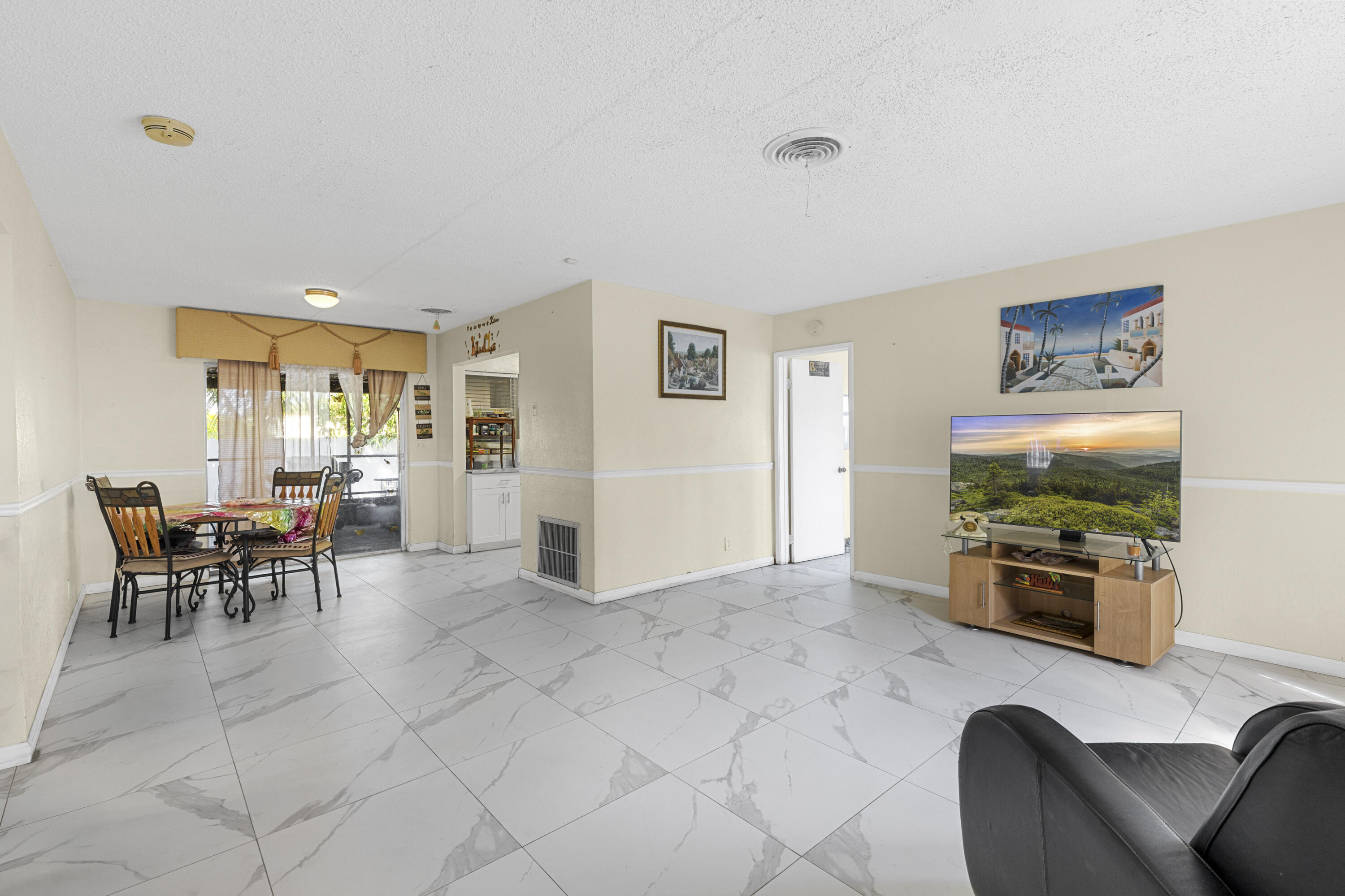 SUNRISE GOLF VILLAGE SEC 2 - Residential