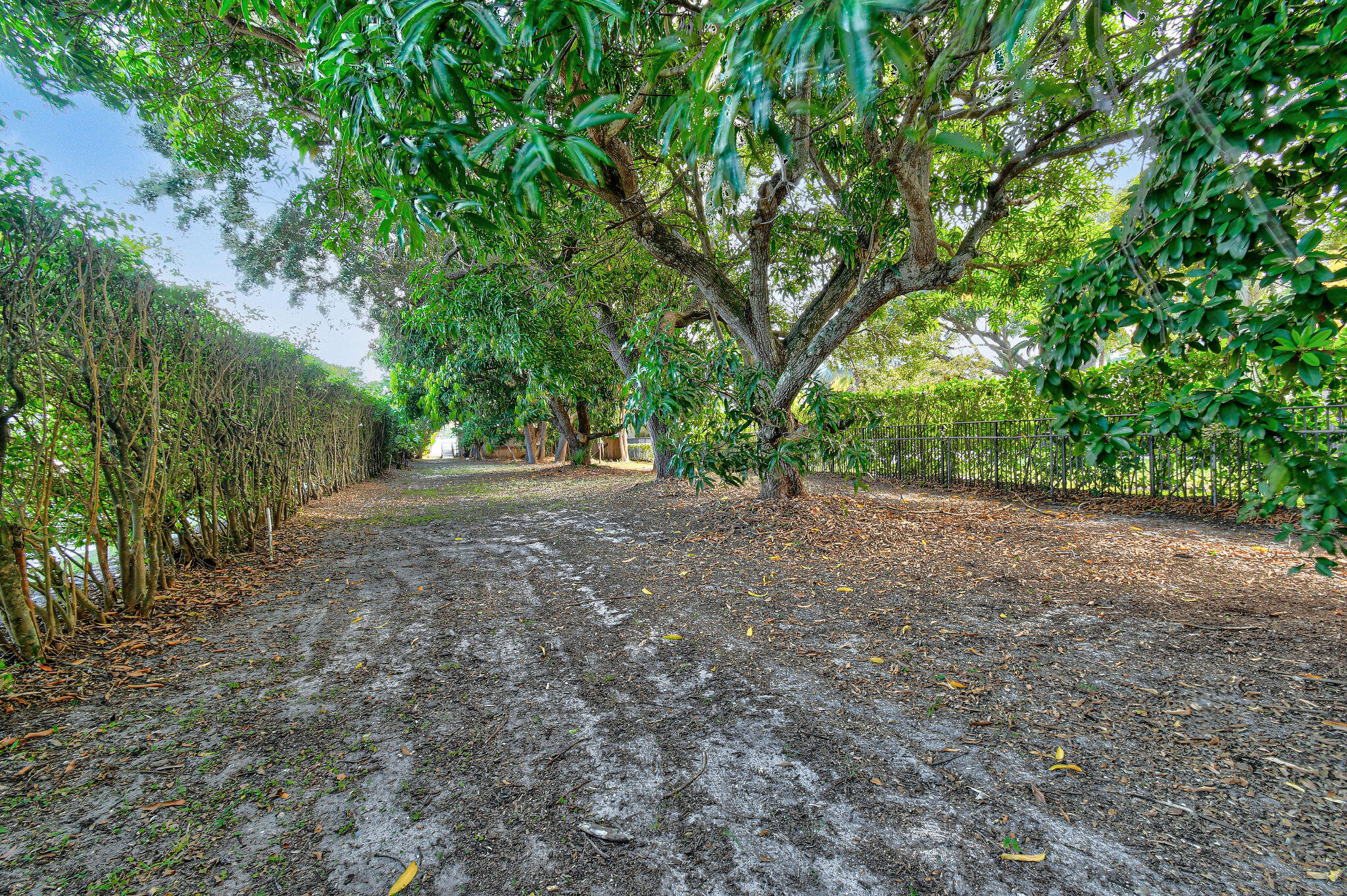 RIVERSIDE ON THE LOXAHATCHEE - Land
