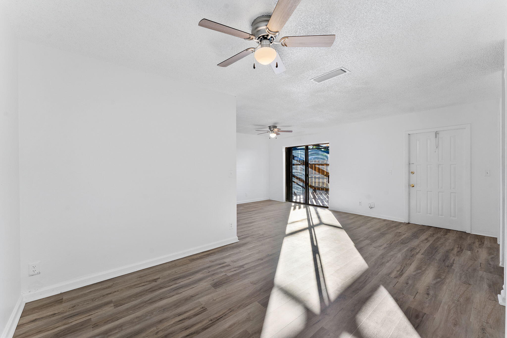 WOODLANDS OF PALM SPRINGS - Residential