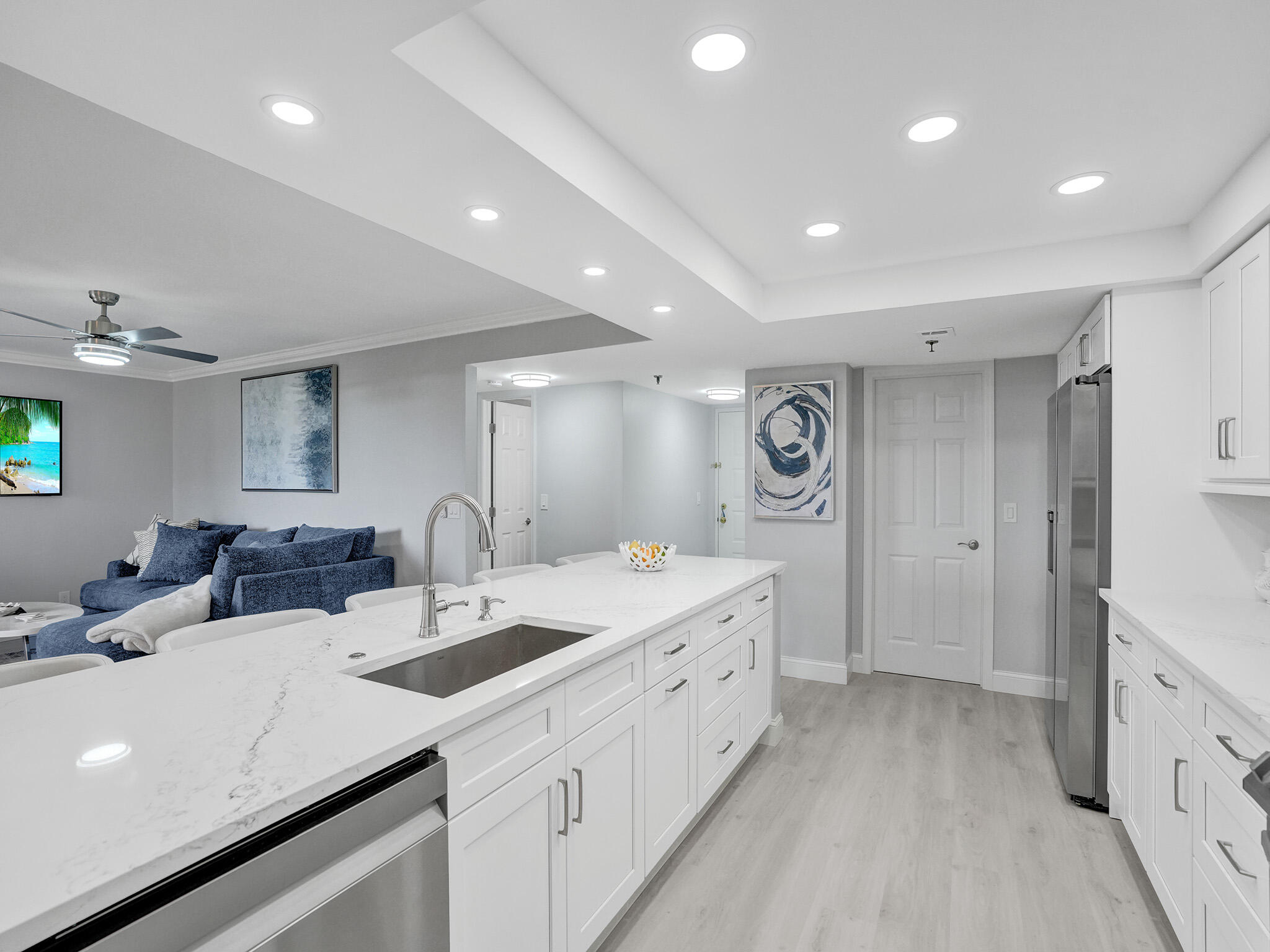 LAVERS RESORT & RACQUET CLUB - Residential Lease