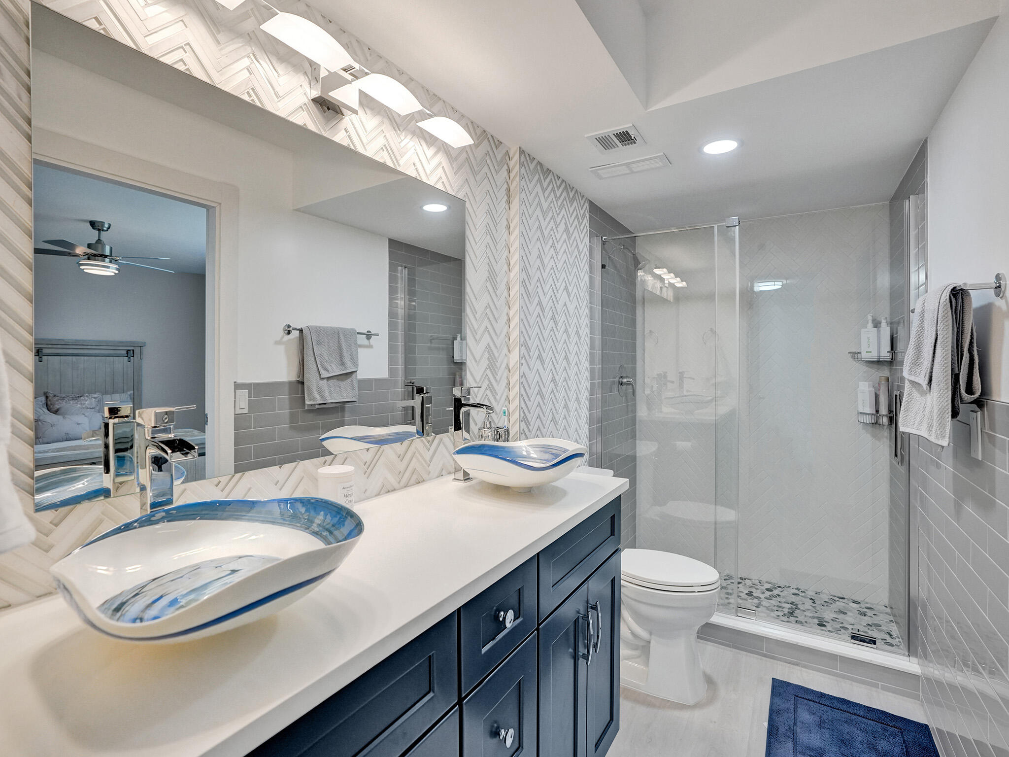 LAVERS RESORT & RACQUET CLUB - Residential Lease