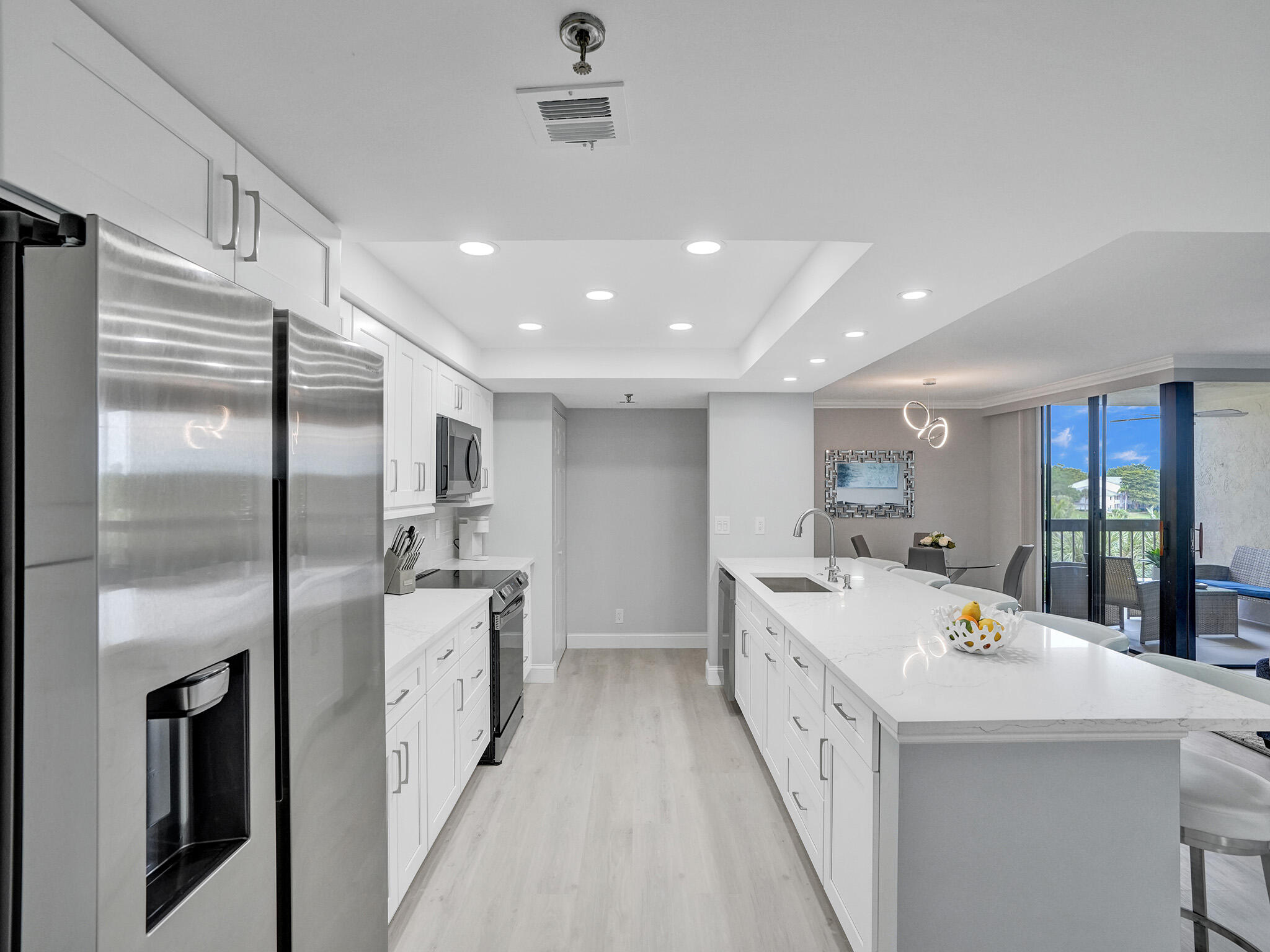 LAVERS RESORT & RACQUET CLUB - Residential Lease