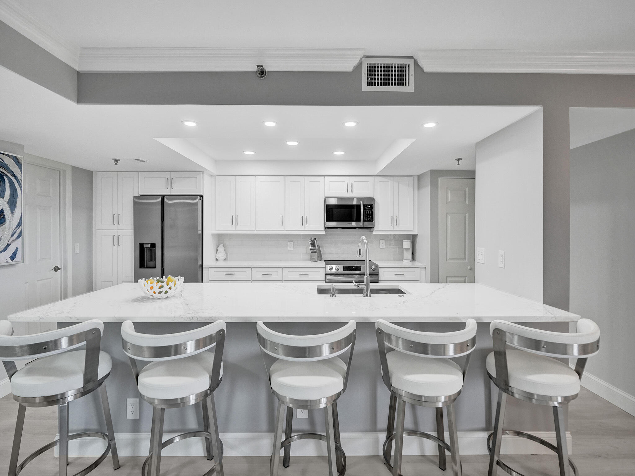 LAVERS RESORT & RACQUET CLUB - Residential Lease