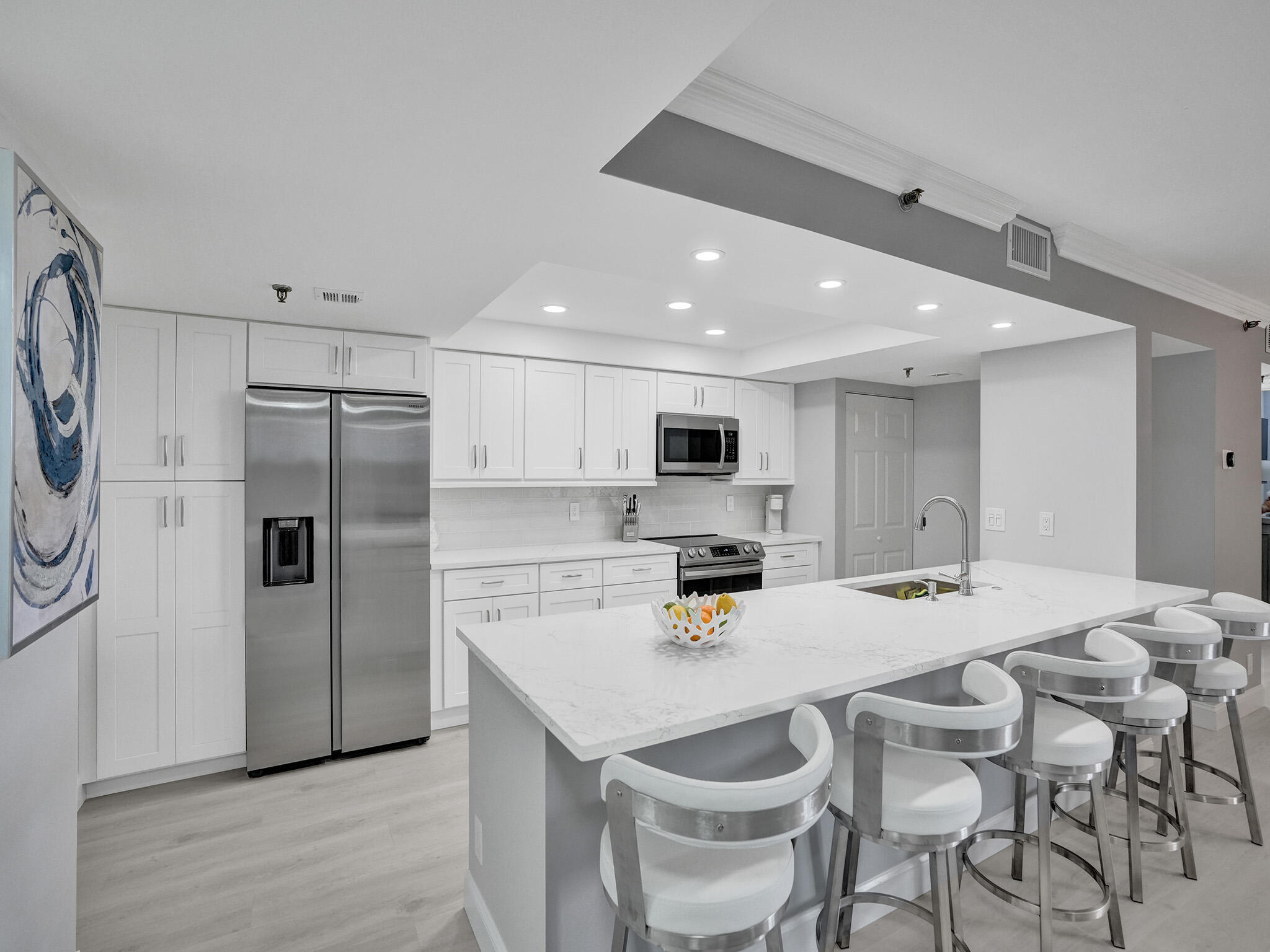 LAVERS RESORT & RACQUET CLUB - Residential Lease