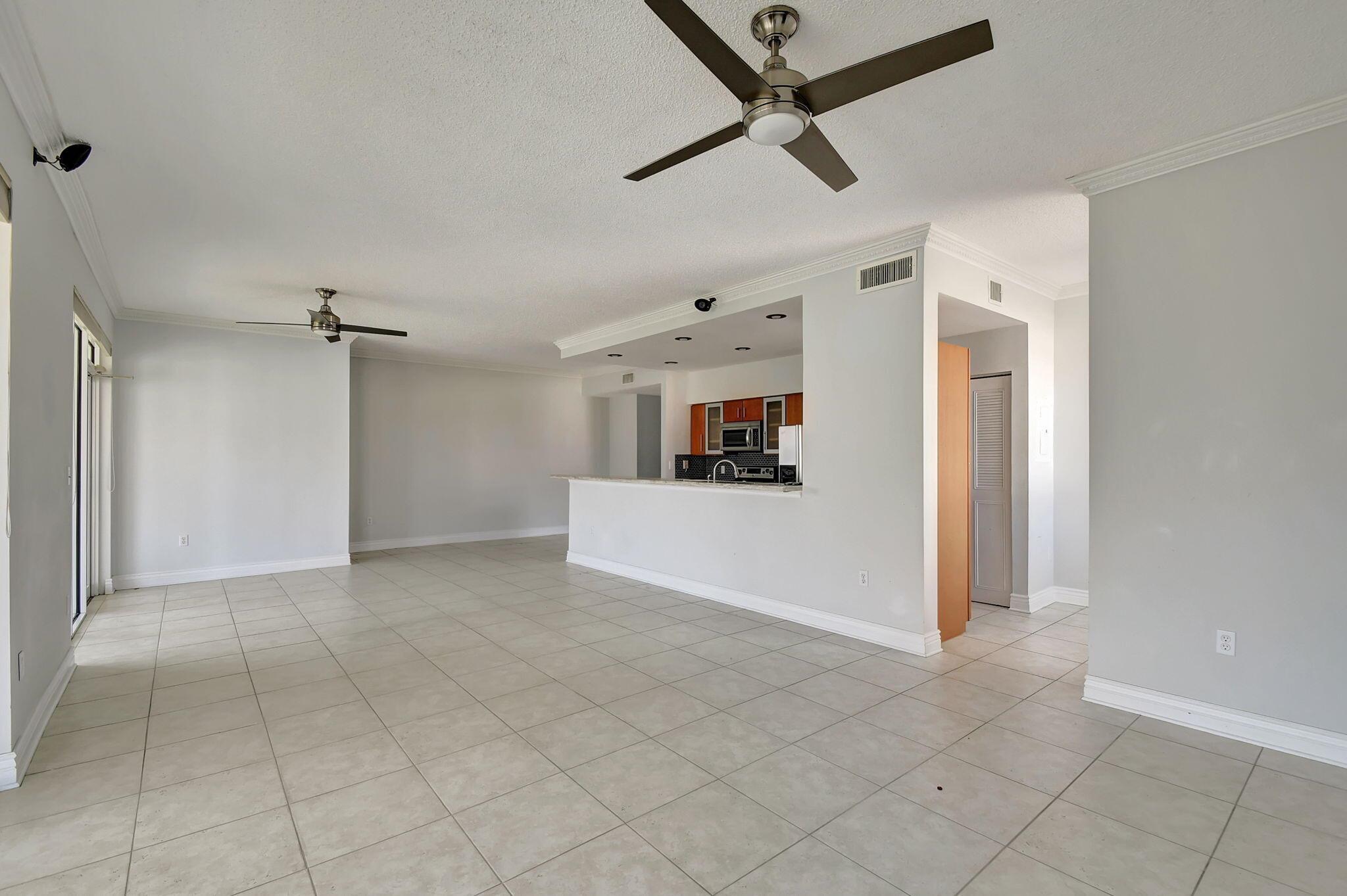 HALF MOON BAY CONDO - Residential Lease