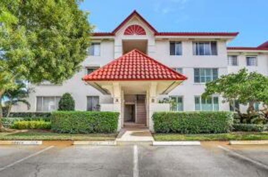 Discover the epitome of coastal living in this spacious 3-bedroom penthouse with breathtaking Intracoastal water views. Located in the gated community of Half Moon Bay, this updated unit features an open floor plan, eastern exposures, and abundant natural light throughout the day. The oversized patio is perfect for enjoying ocean breezes or hosting gatherings, while the convenience of an in-unit washer/dryer and assigned parking (#196) adds to the appeal of this exceptional home. Half Moon Bay offers a resort-style lifestyle with two heated pools, a hot tub, saunas, and a promenade lounge deck overlooking the water. Residents can relax in the waterfront gazebo or enjoy events at the inviting clubhouse, where the Social Committee hosts a variety of gatherings.