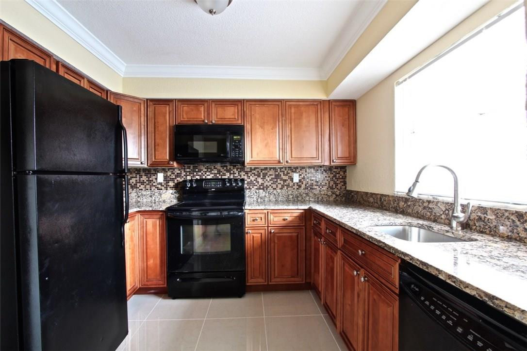 Coral Spgs Sub 1 59-30 B - Residential Income