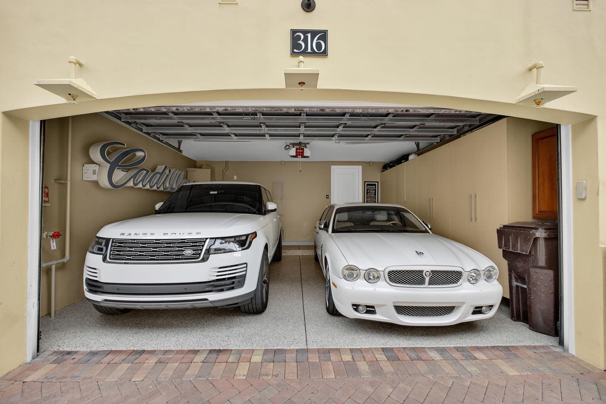 MAGNOLIA COURT - Residential