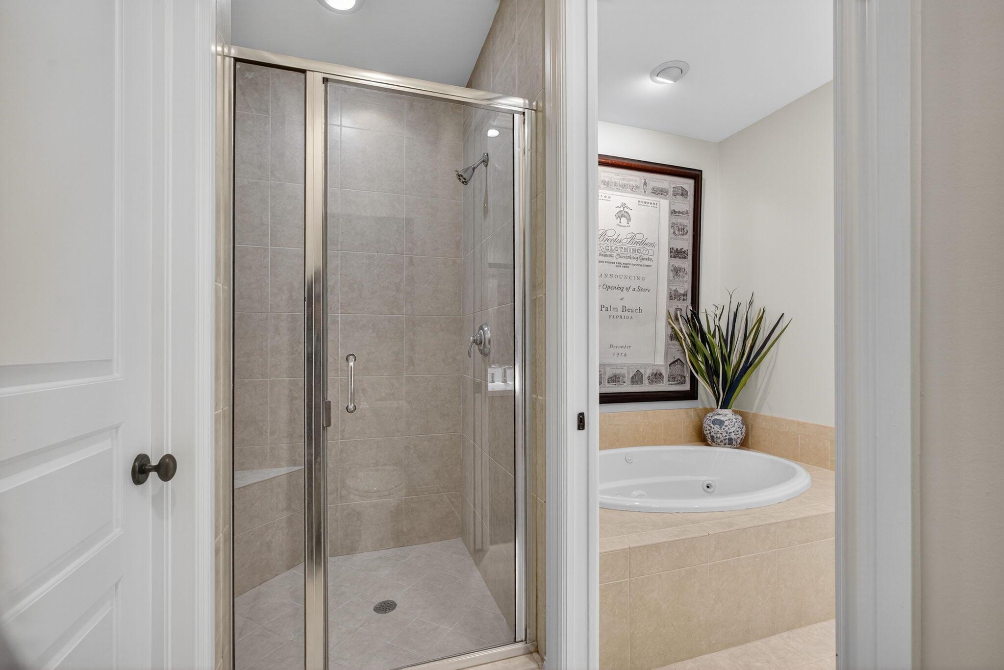 MAGNOLIA COURT - Residential