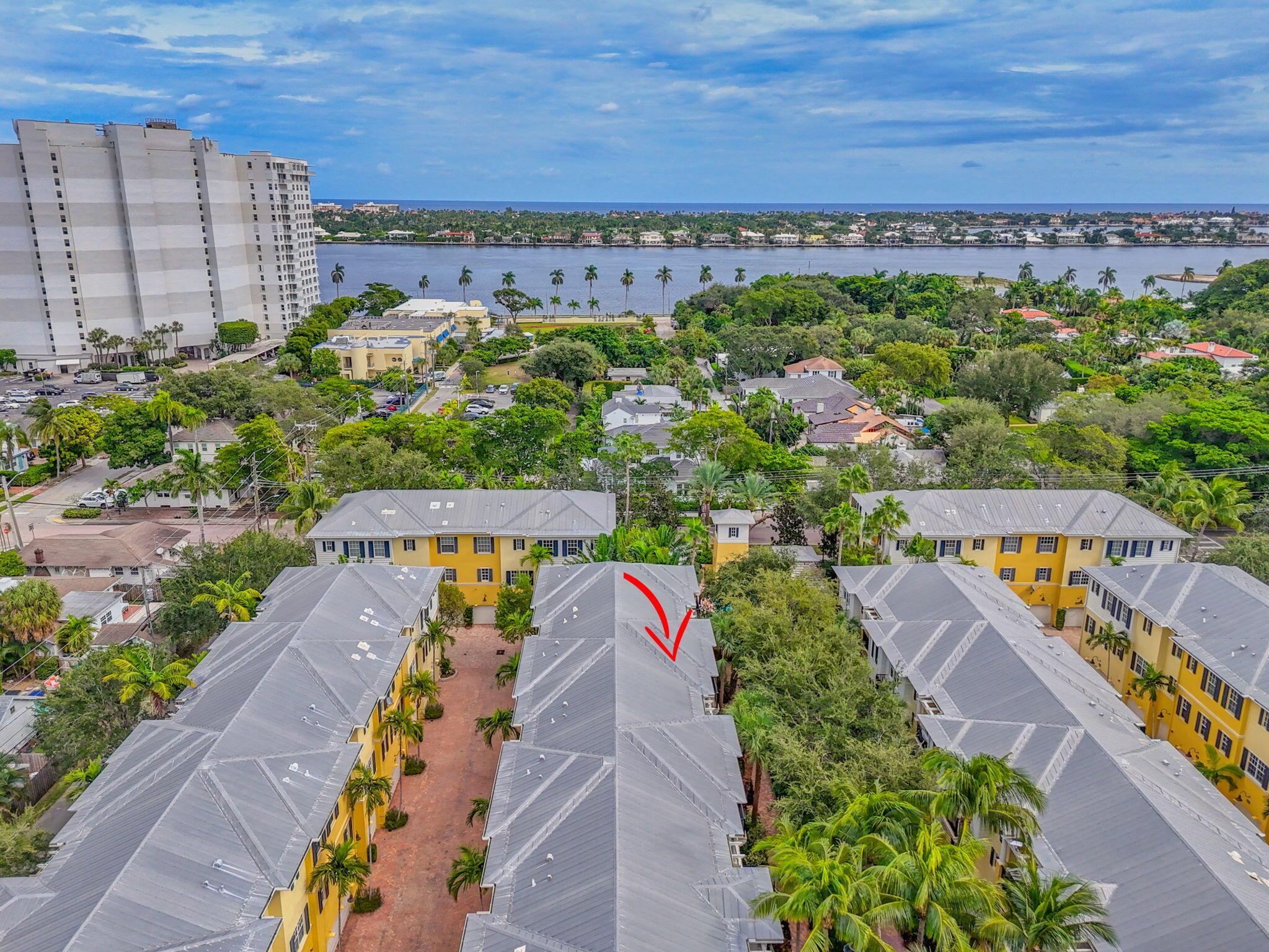 MAGNOLIA COURT - Residential