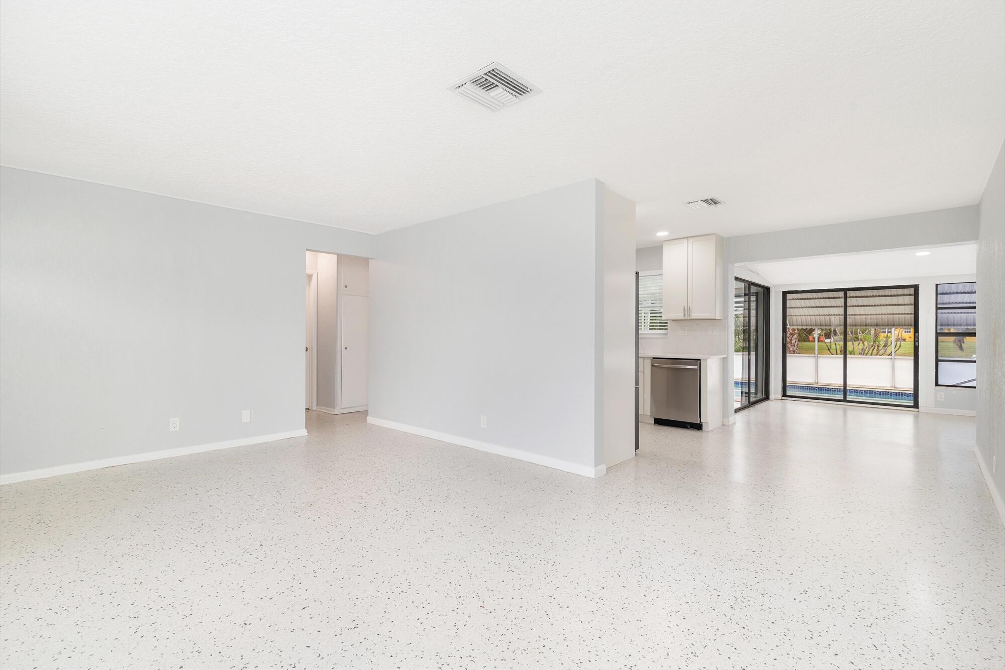 LEWIS SHORE ESTATES 2 - Residential Lease