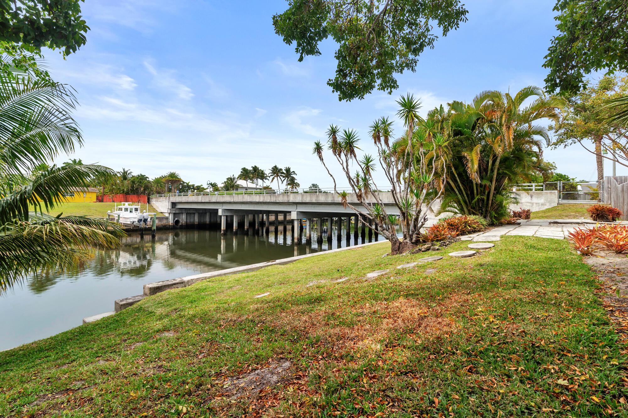 LEWIS SHORE ESTATES 2 - Residential Lease
