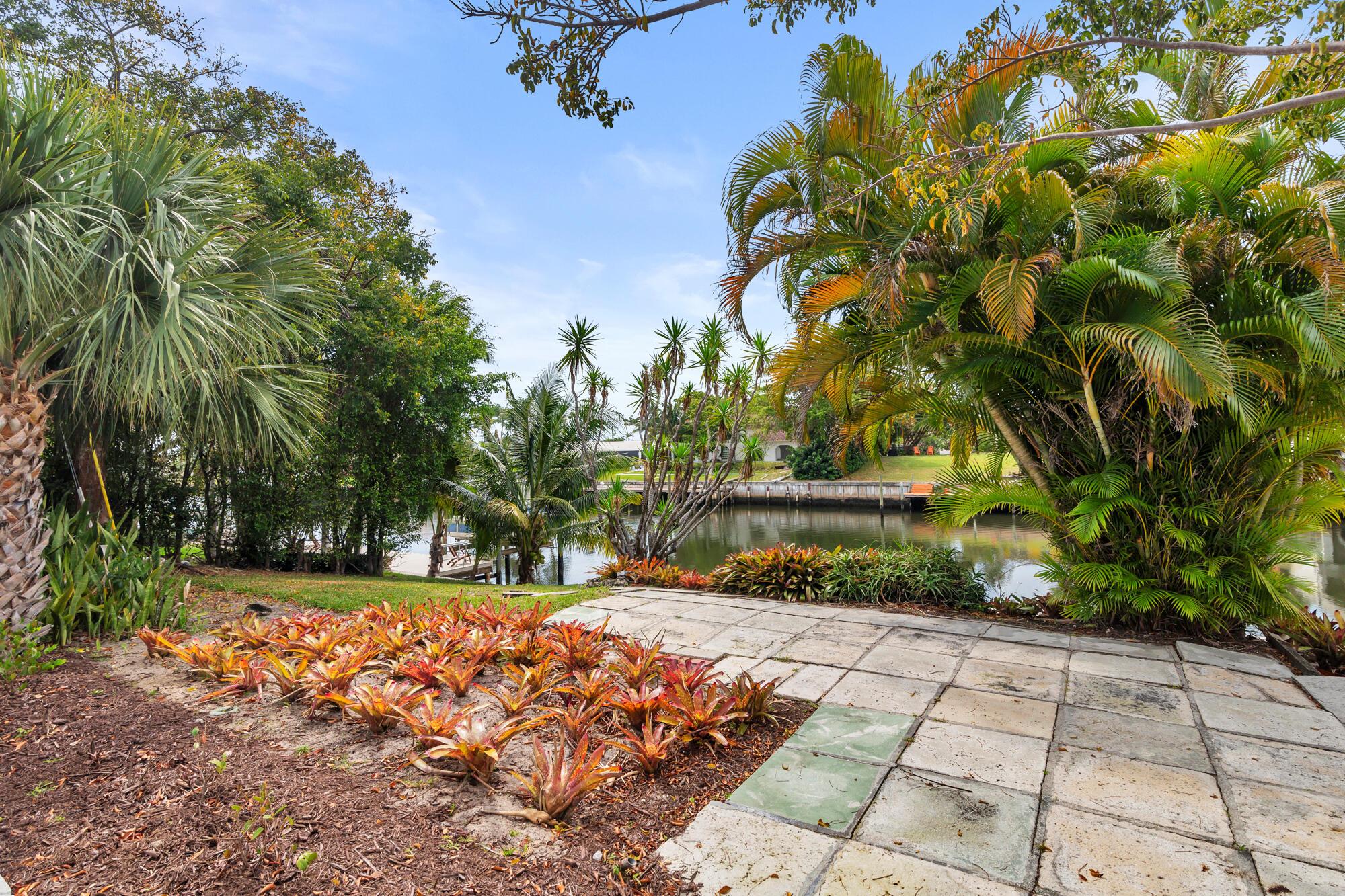 LEWIS SHORE ESTATES 2 - Residential Lease