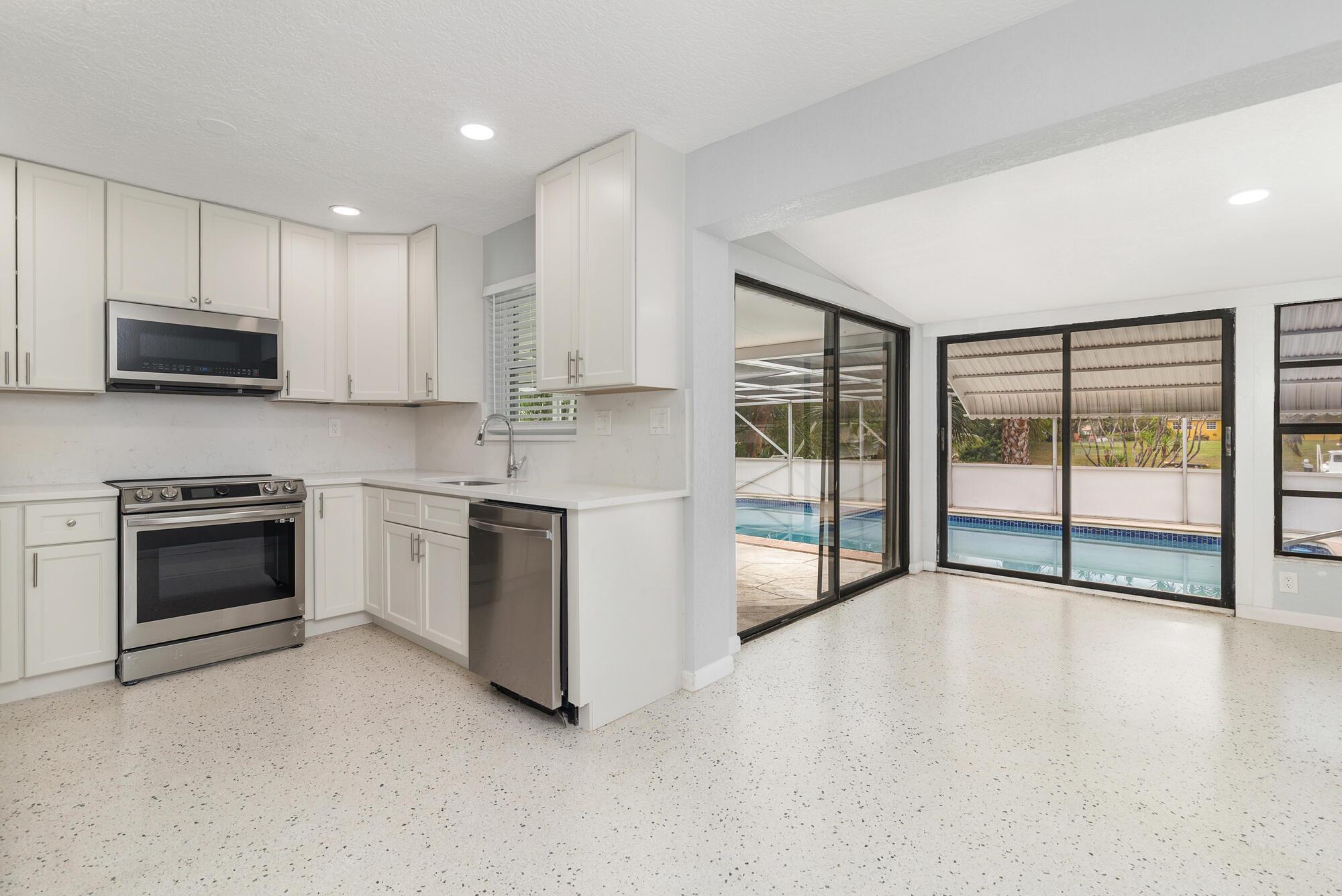 LEWIS SHORE ESTATES 2 - Residential Lease