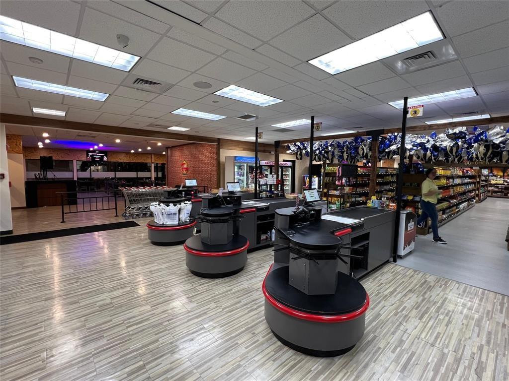 View photos, virtual tours, details... W Copans Road