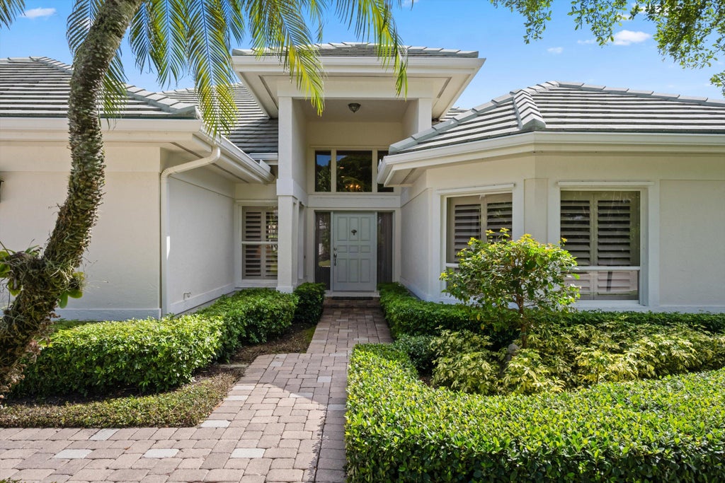 Photo of 198 Birkdale Lane, Jupiter, FL 33458 (MLS # B26090404)