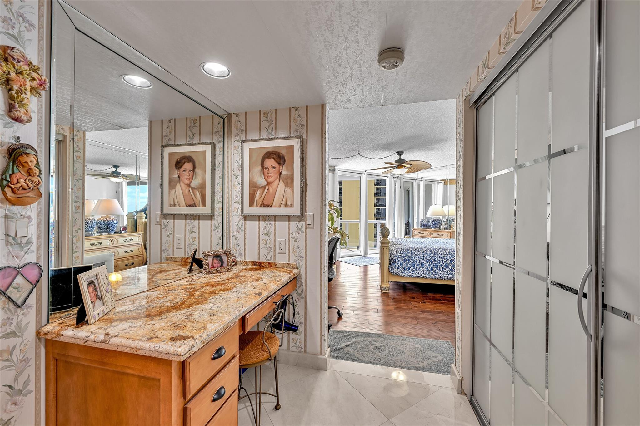 Oceania - Residential