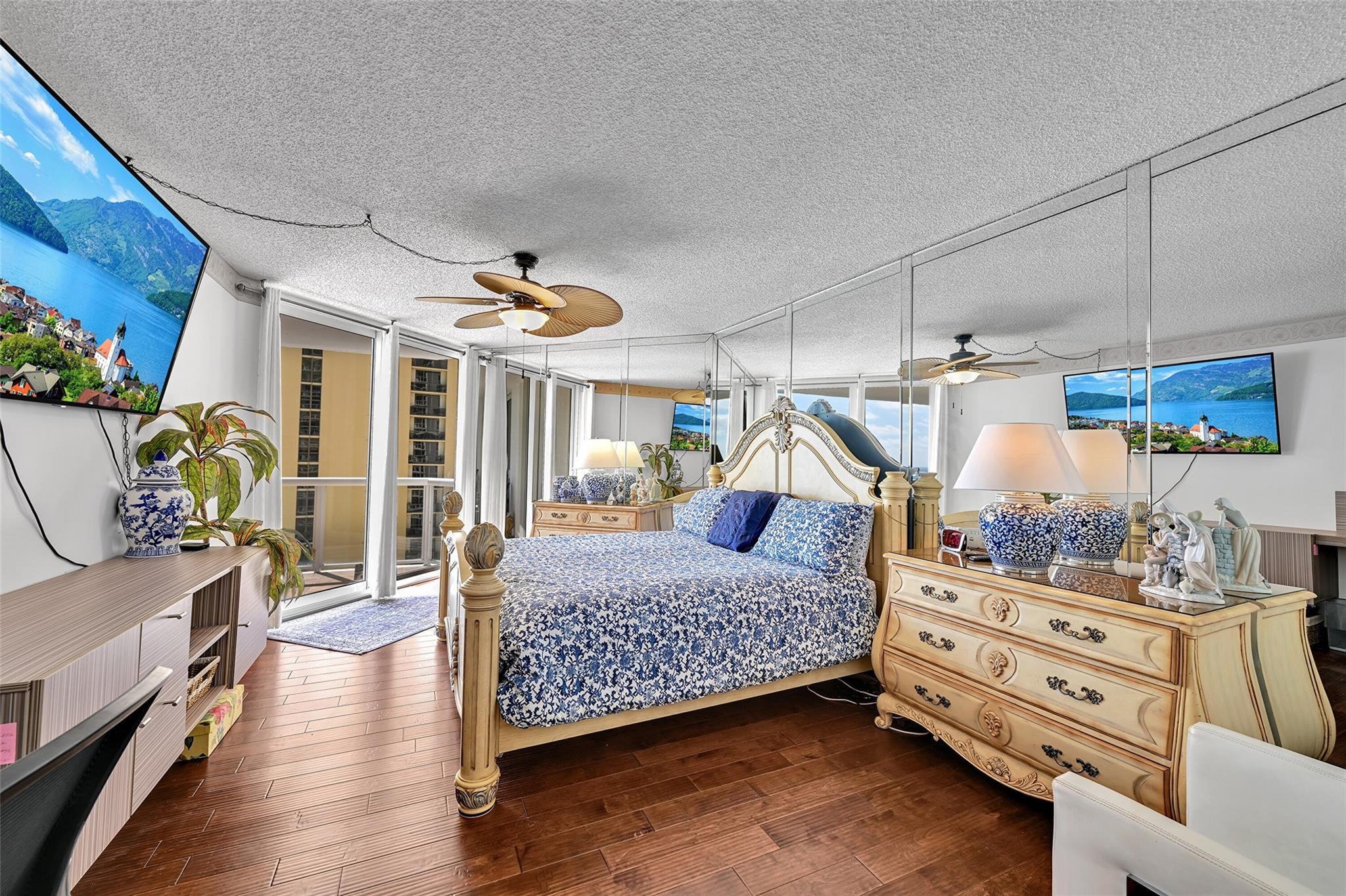 Oceania - Residential