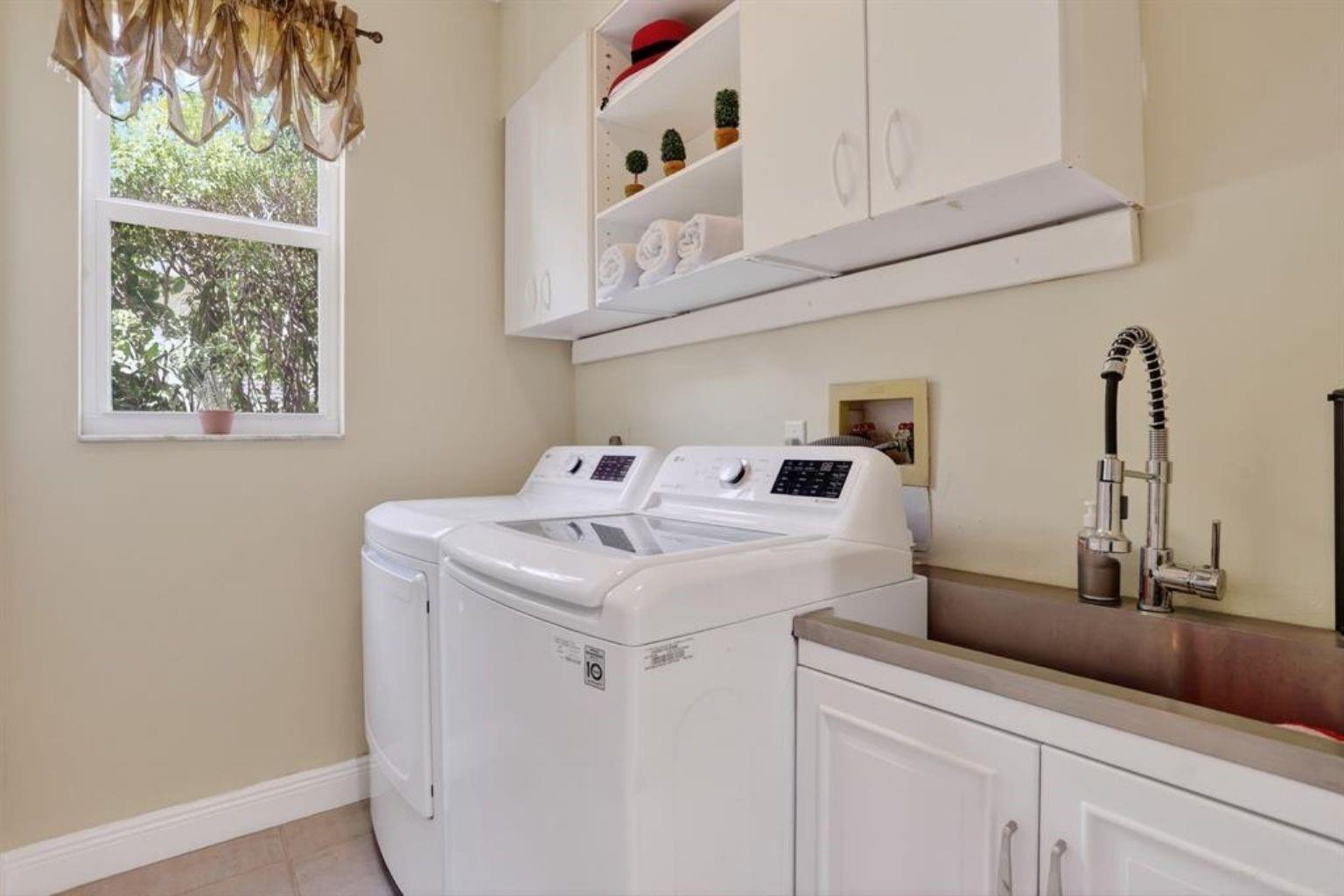 YARDLEY ESTATES @ Brookside - Residential