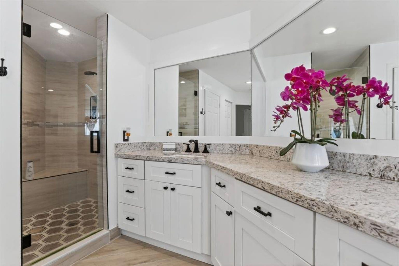 YARDLEY ESTATES @ Brookside - Residential