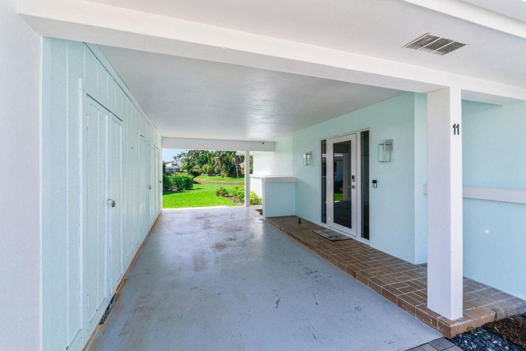 Photo of 11 Slash Pine Drive, Boynton Beach, FL 33436 (MLS # R11114619)
