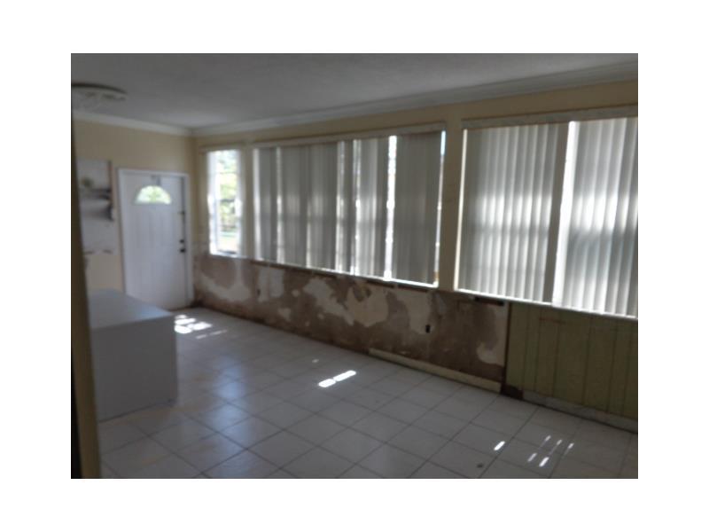 ACRES LAKE ESTATES - Residential