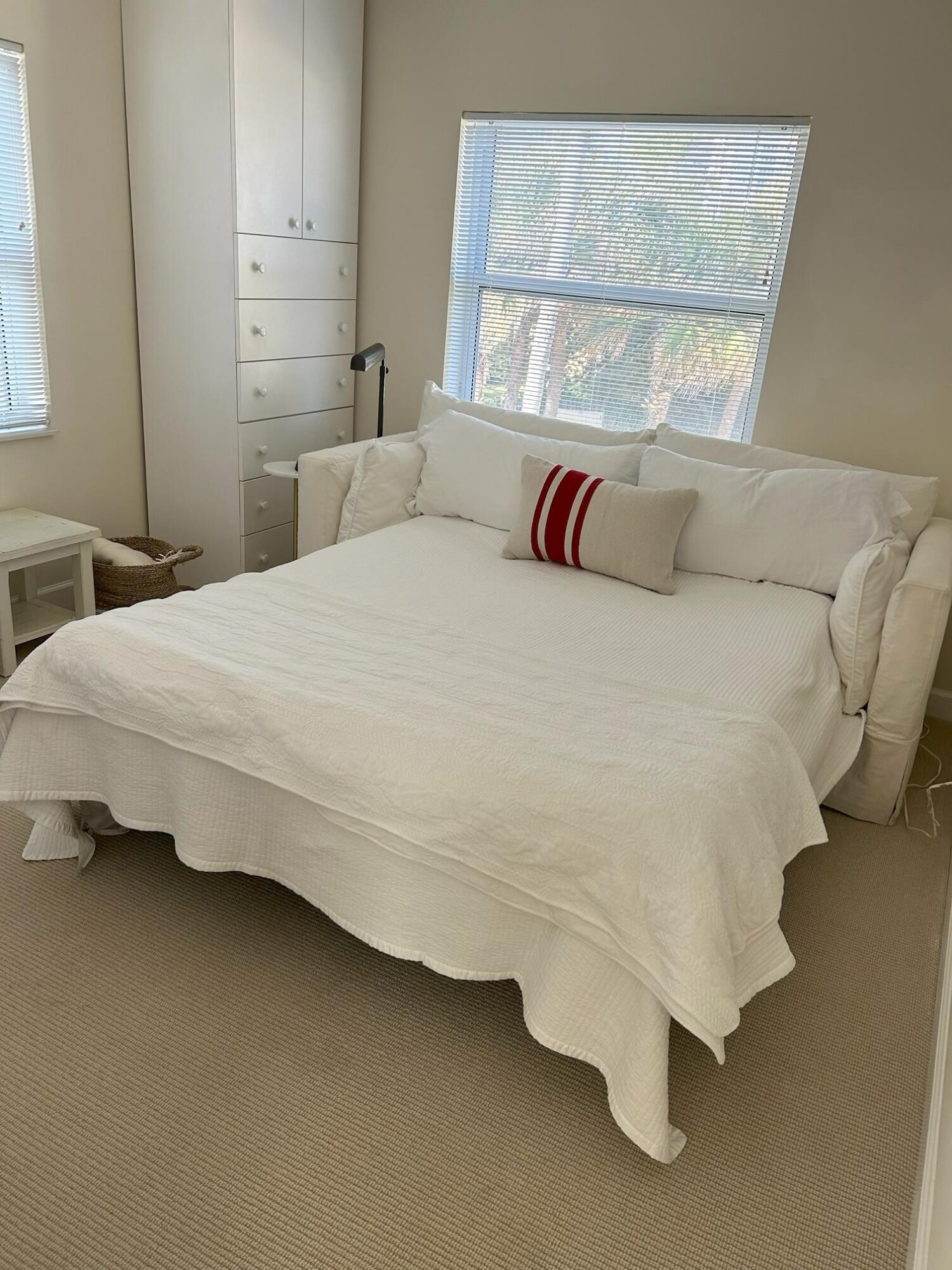 SEA COLONY CO-OP - Residential Lease