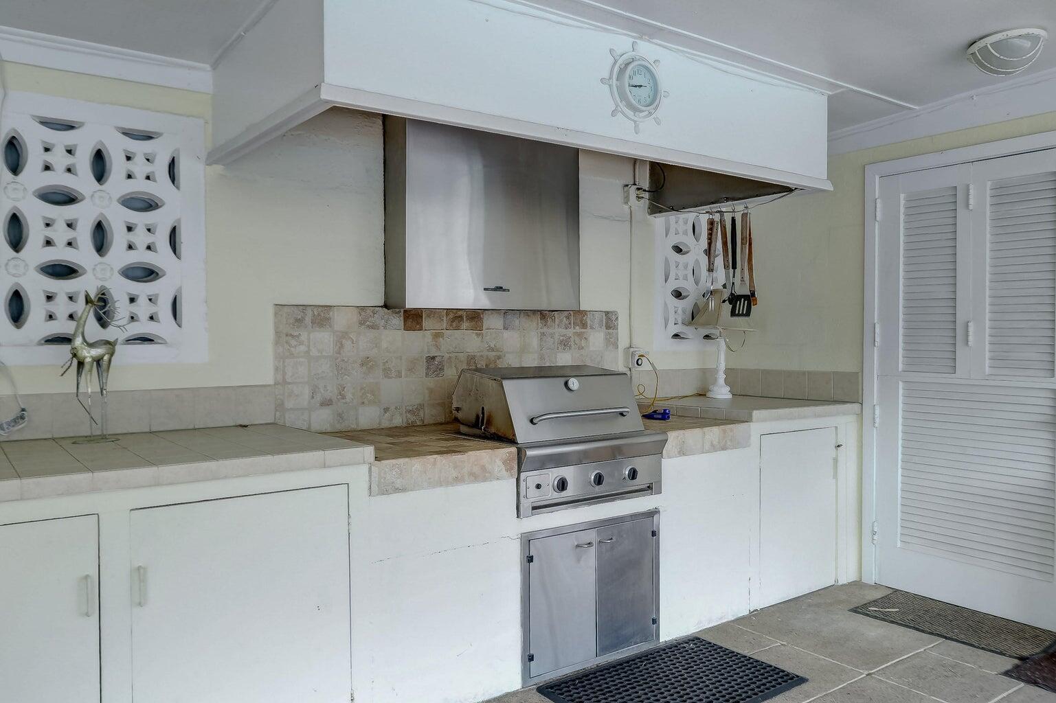 SEA COLONY CO-OP - Residential Lease