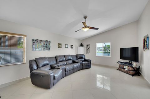 Single Family Residence in Miramar FL 13037 53RD ST St 17.jpg